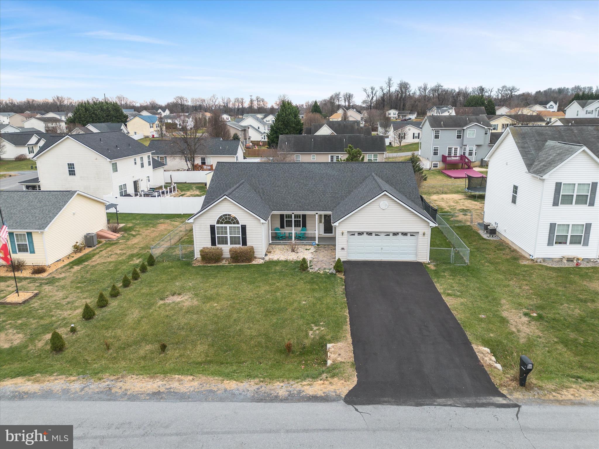 RIDGEFIELD - Residential