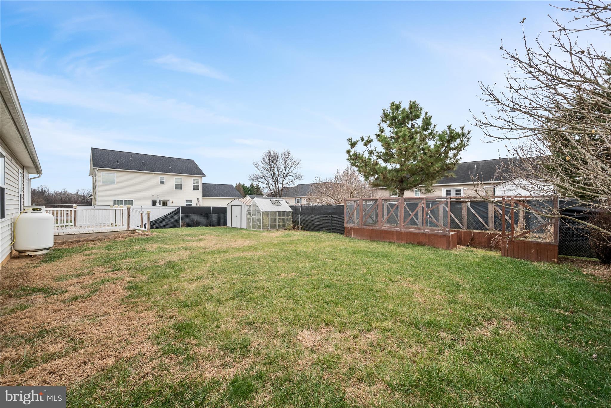 RIDGEFIELD - Residential