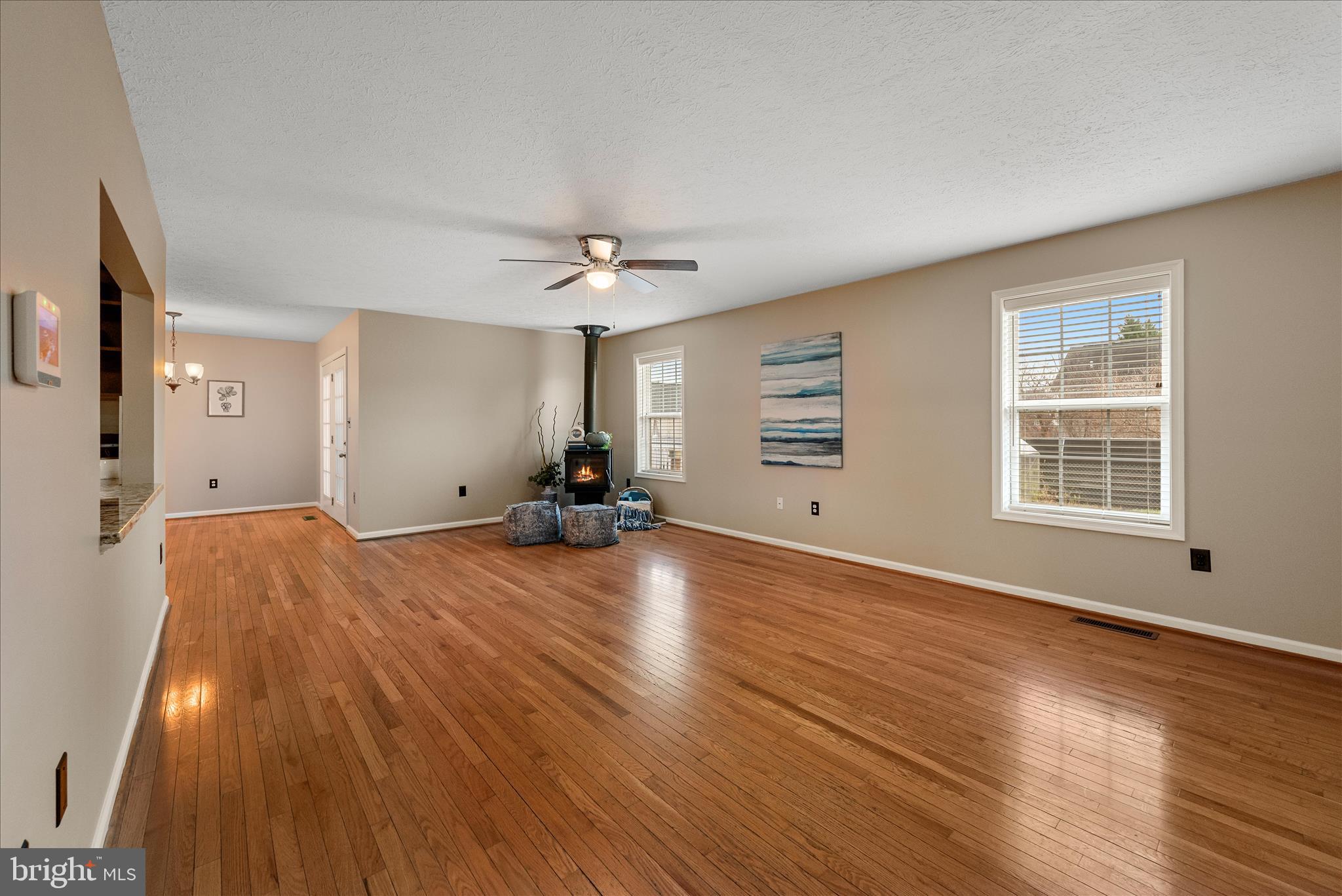 RIDGEFIELD - Residential