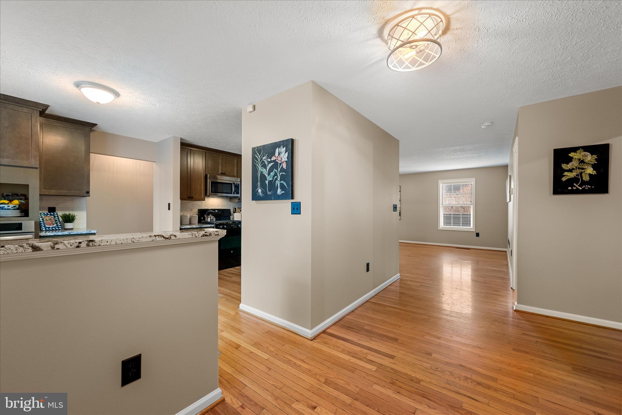 RIDGEFIELD - Residential