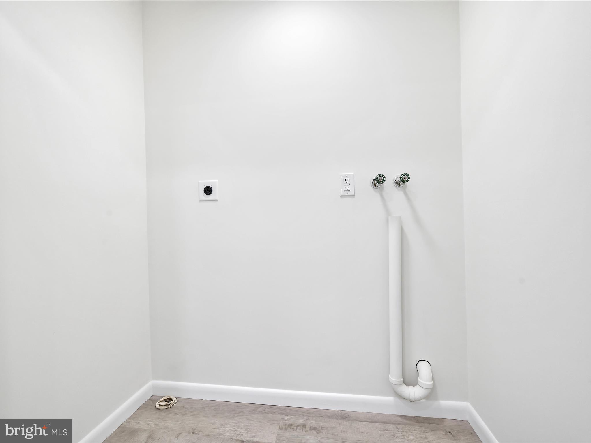 YORKVILLE - Residential