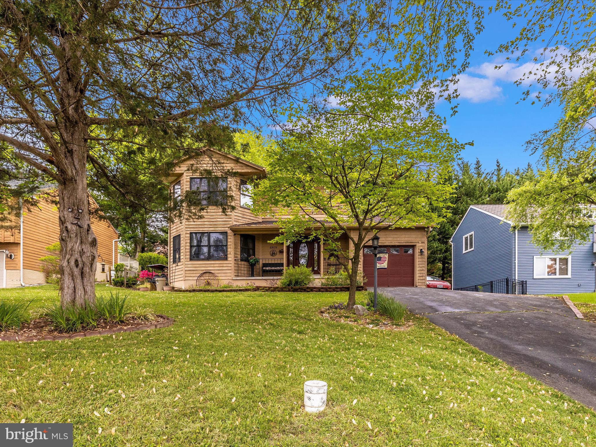 THE MEADOWS - Residential