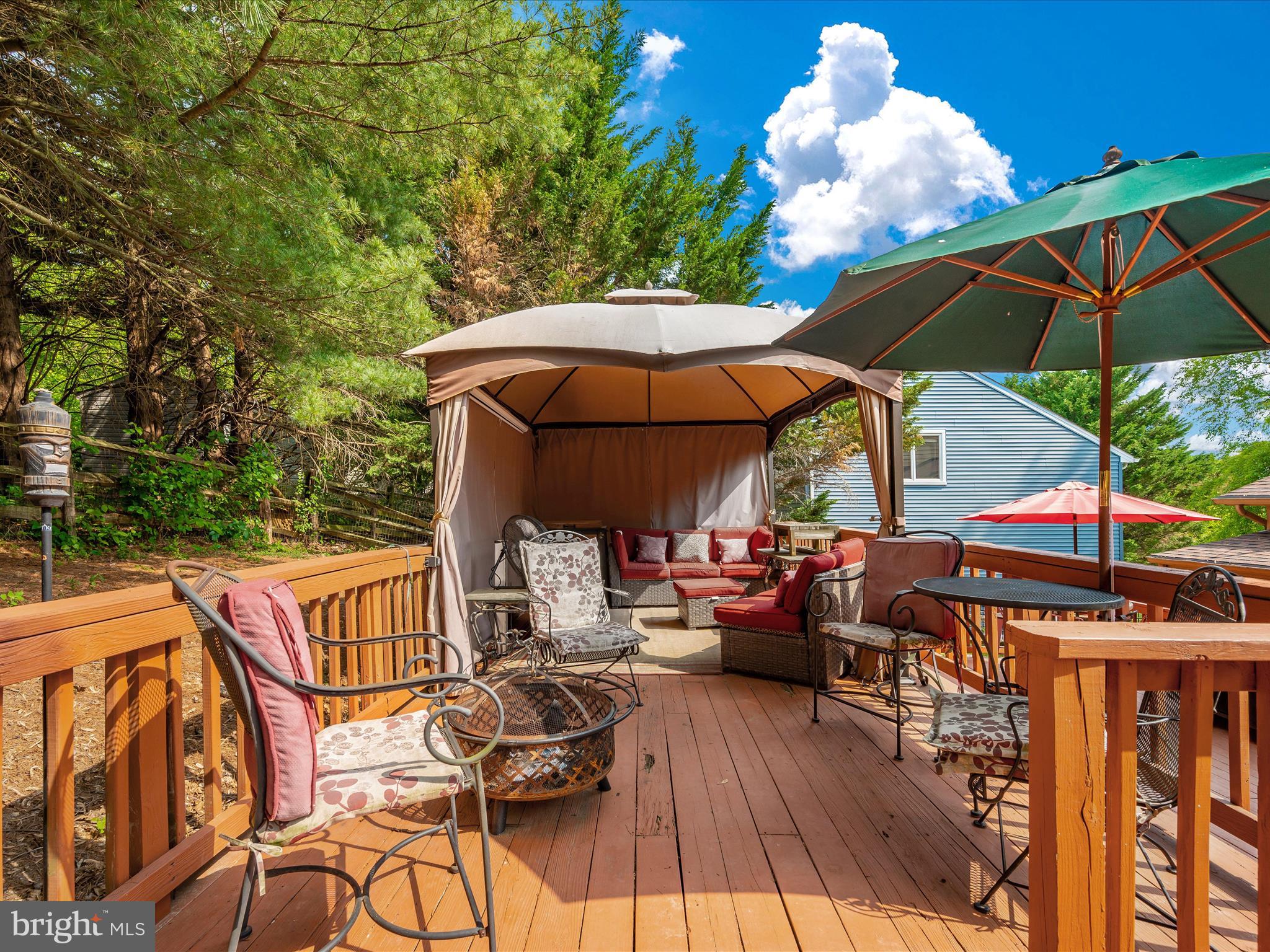 THE MEADOWS - Residential