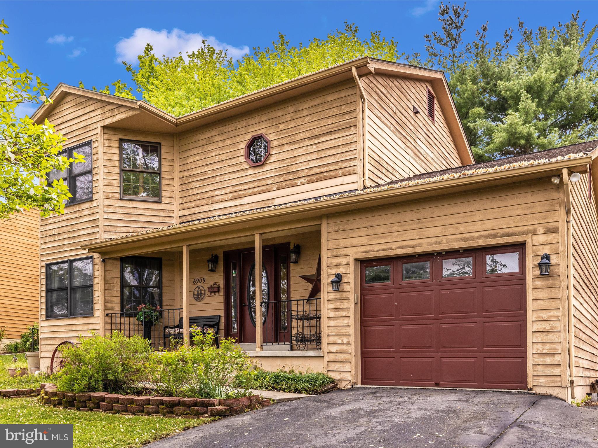 THE MEADOWS - Residential