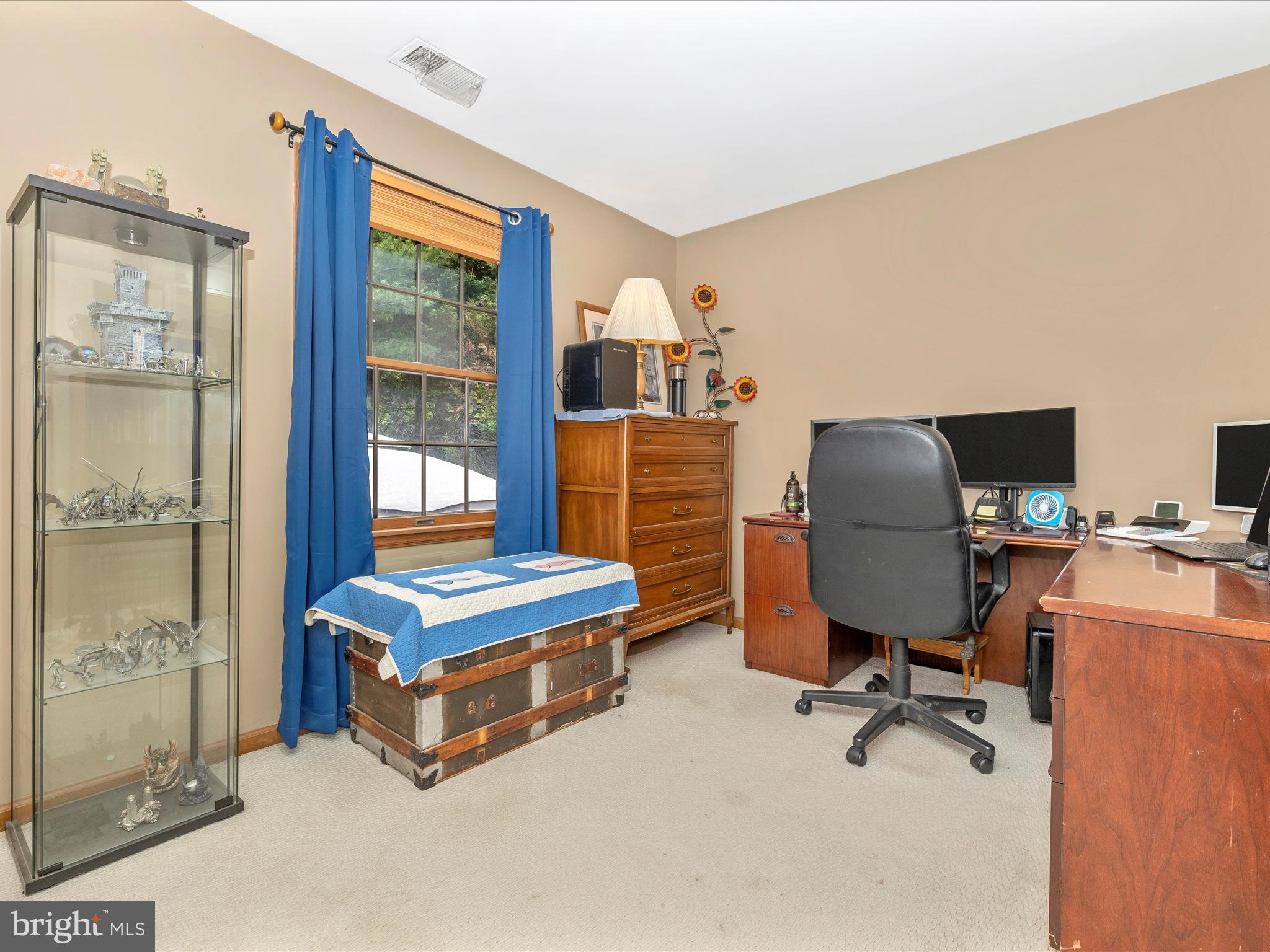 THE MEADOWS - Residential