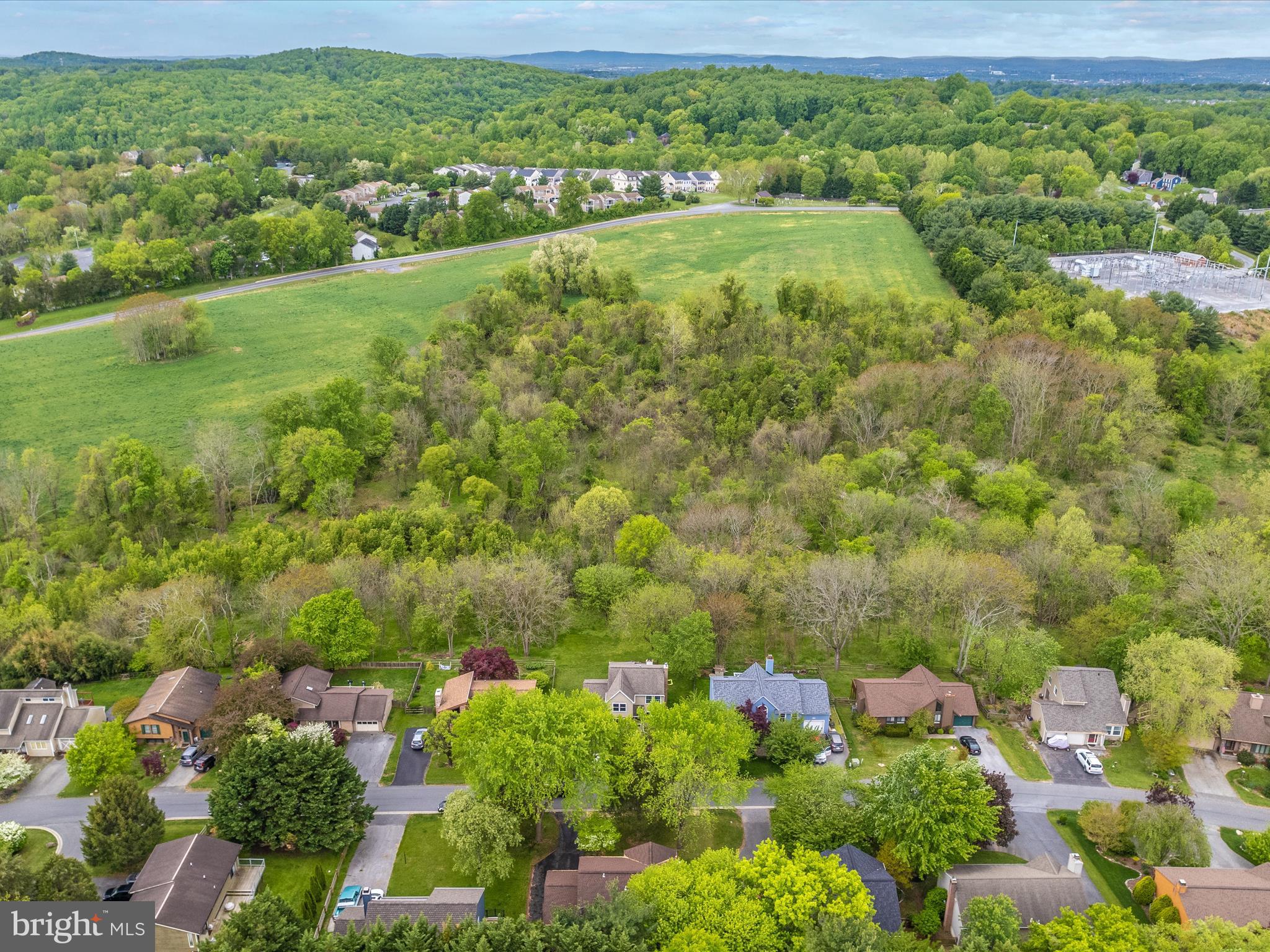 THE MEADOWS - Residential