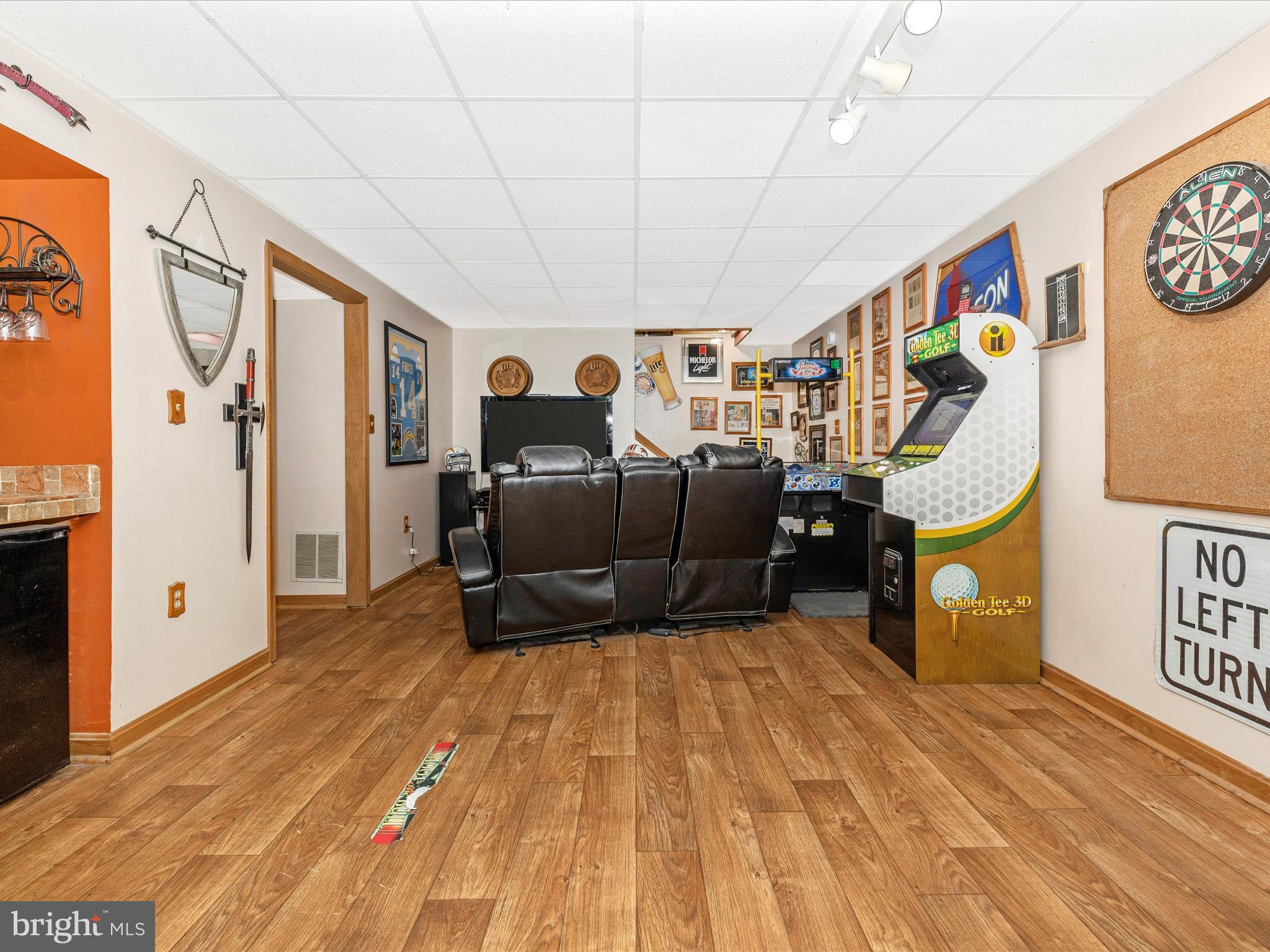 THE MEADOWS - Residential