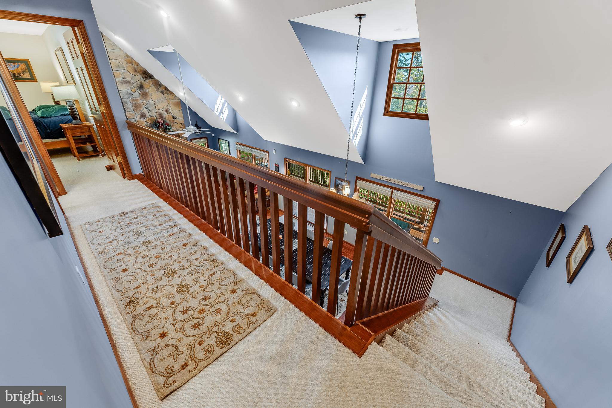 NORTHPOINT - Residential