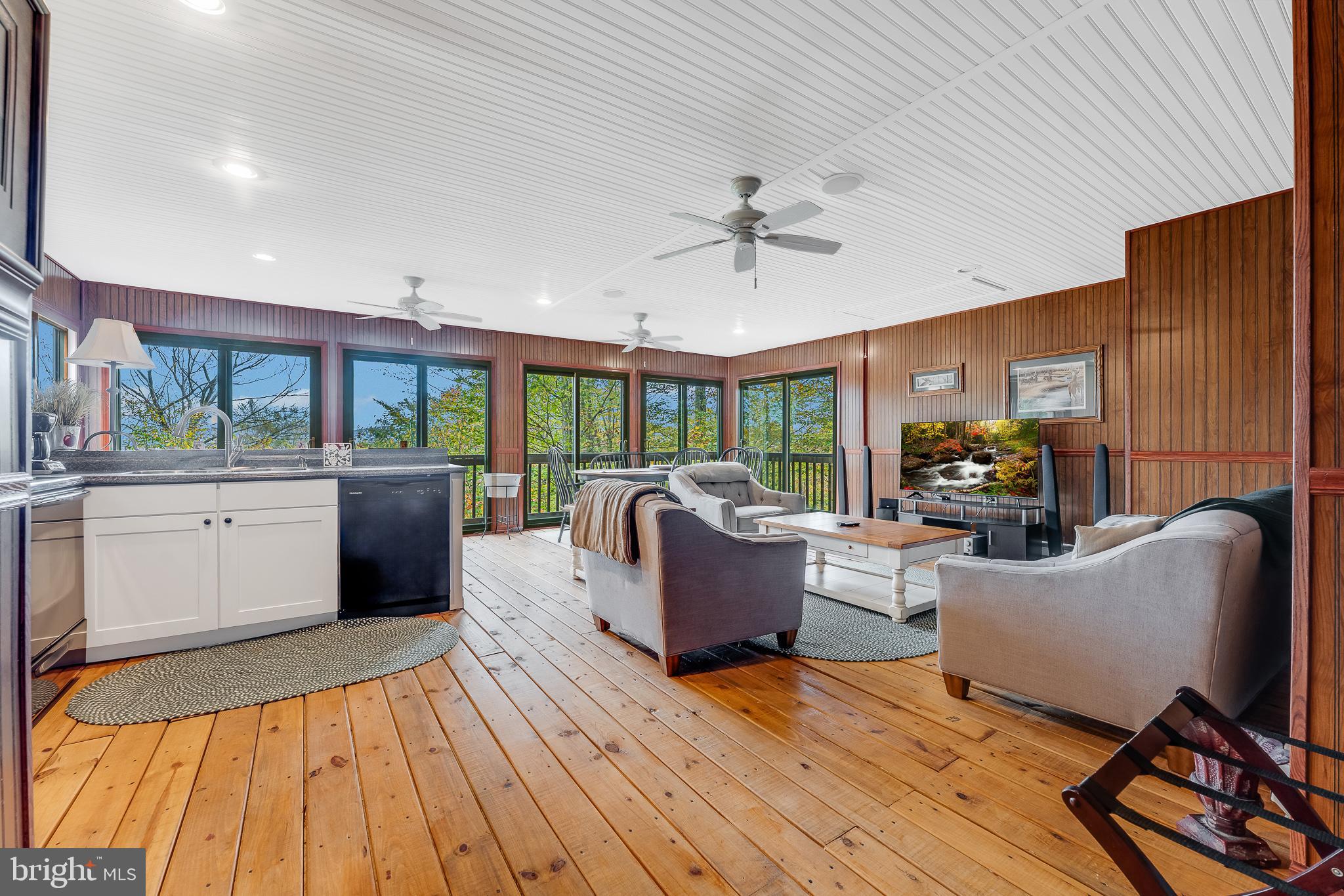 NORTHPOINT - Residential