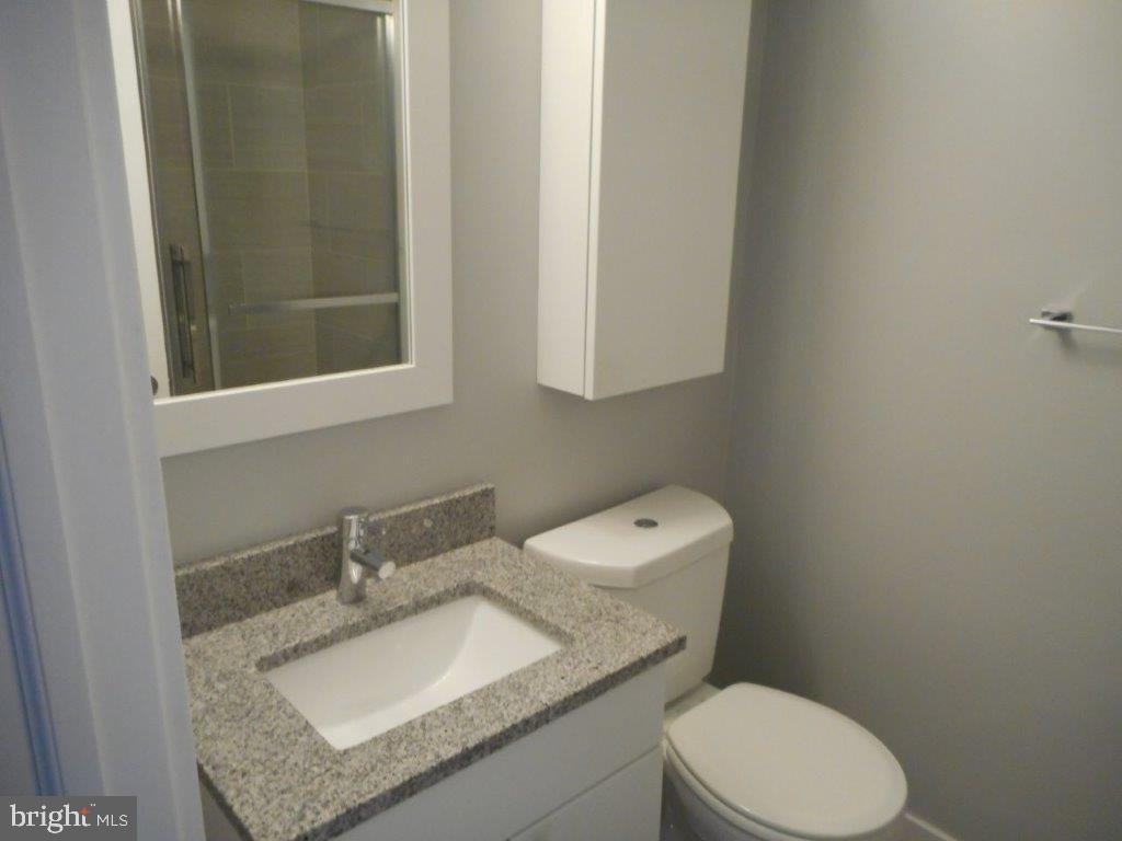 ROXBOROUGH - Residential Lease