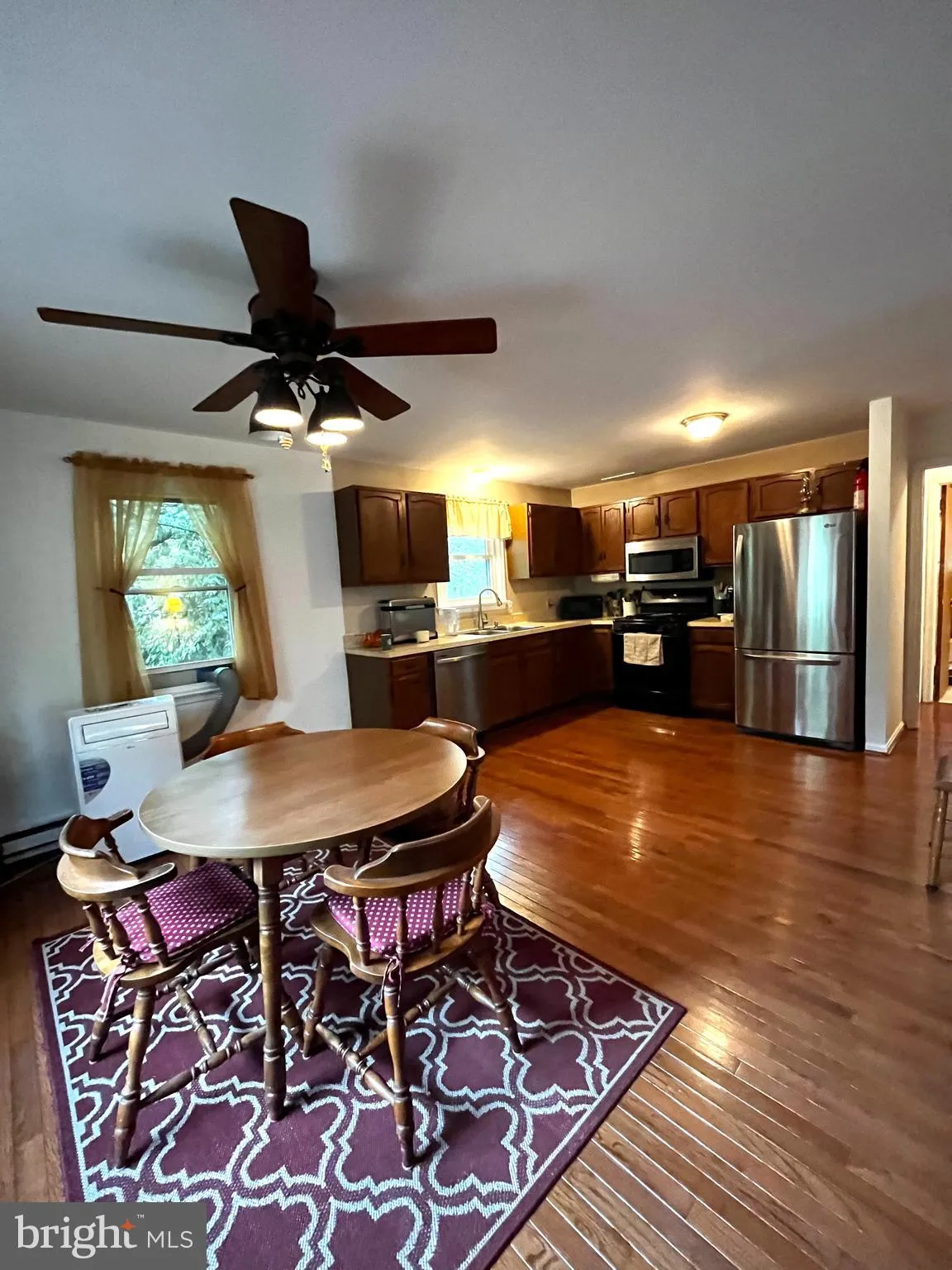 Holtwood, Pennsylvania 17532, United States, 4 Bedrooms Bedrooms, ,2 BathroomsBathrooms,Residential,Active,212738