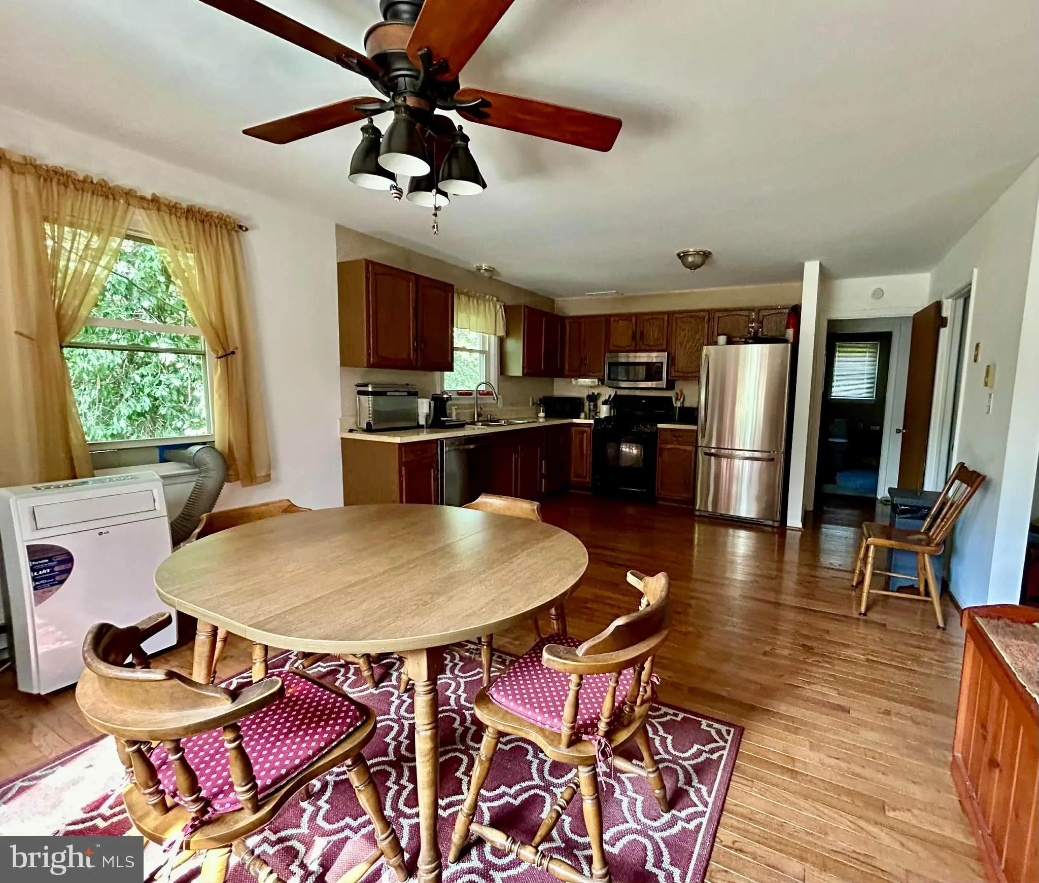 Holtwood, Pennsylvania 17532, United States, 4 Bedrooms Bedrooms, ,2 BathroomsBathrooms,Residential,Active,212738