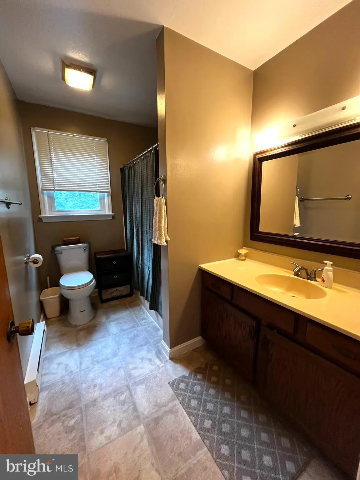 Holtwood, Pennsylvania 17532, United States, 4 Bedrooms Bedrooms, ,2 BathroomsBathrooms,Residential,Active,212738