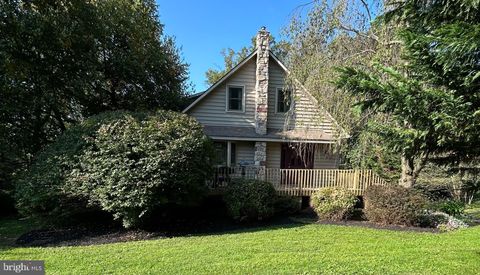 Photo of 59 Den Mar Drive, HOLTWOOD, PA 17532 (MLS # PALA2076636)