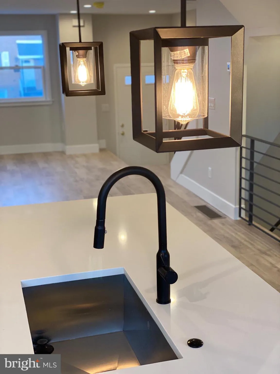 Philadelphia, Pennsylvania 19123, United States, 4 Bedrooms Bedrooms, ,3 BathroomsBathrooms,Residential,Coming Soon,243844