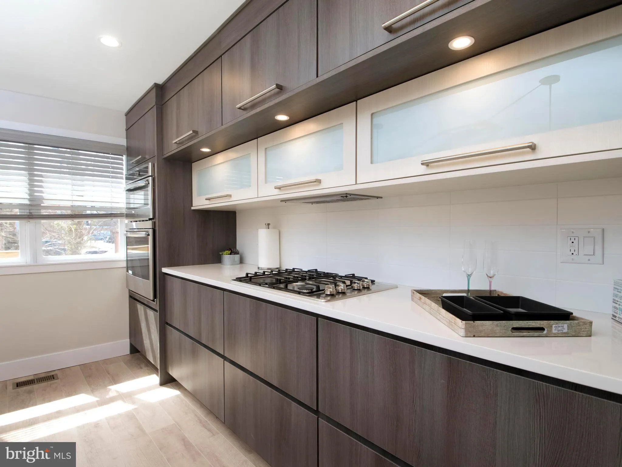 Philadelphia, Pennsylvania 19123, United States, 4 Bedrooms Bedrooms, ,3 BathroomsBathrooms,Residential,Coming Soon,243844