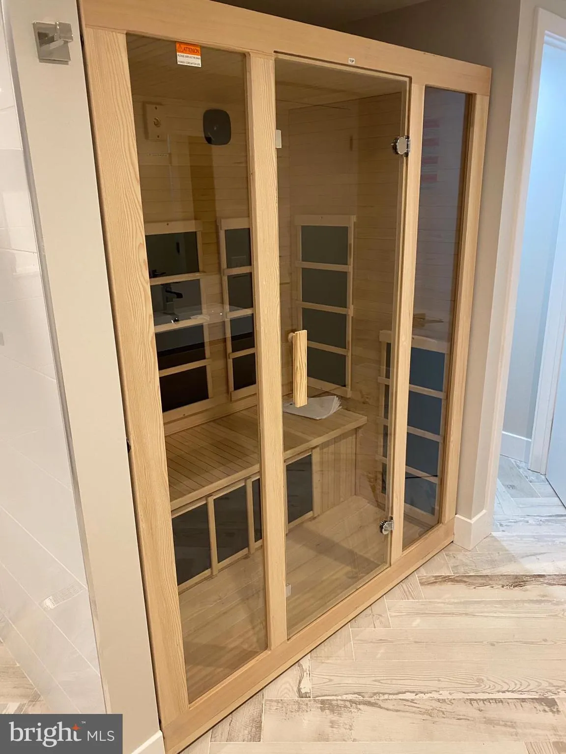 Philadelphia, Pennsylvania 19123, United States, 4 Bedrooms Bedrooms, ,3 BathroomsBathrooms,Residential,Coming Soon,243844