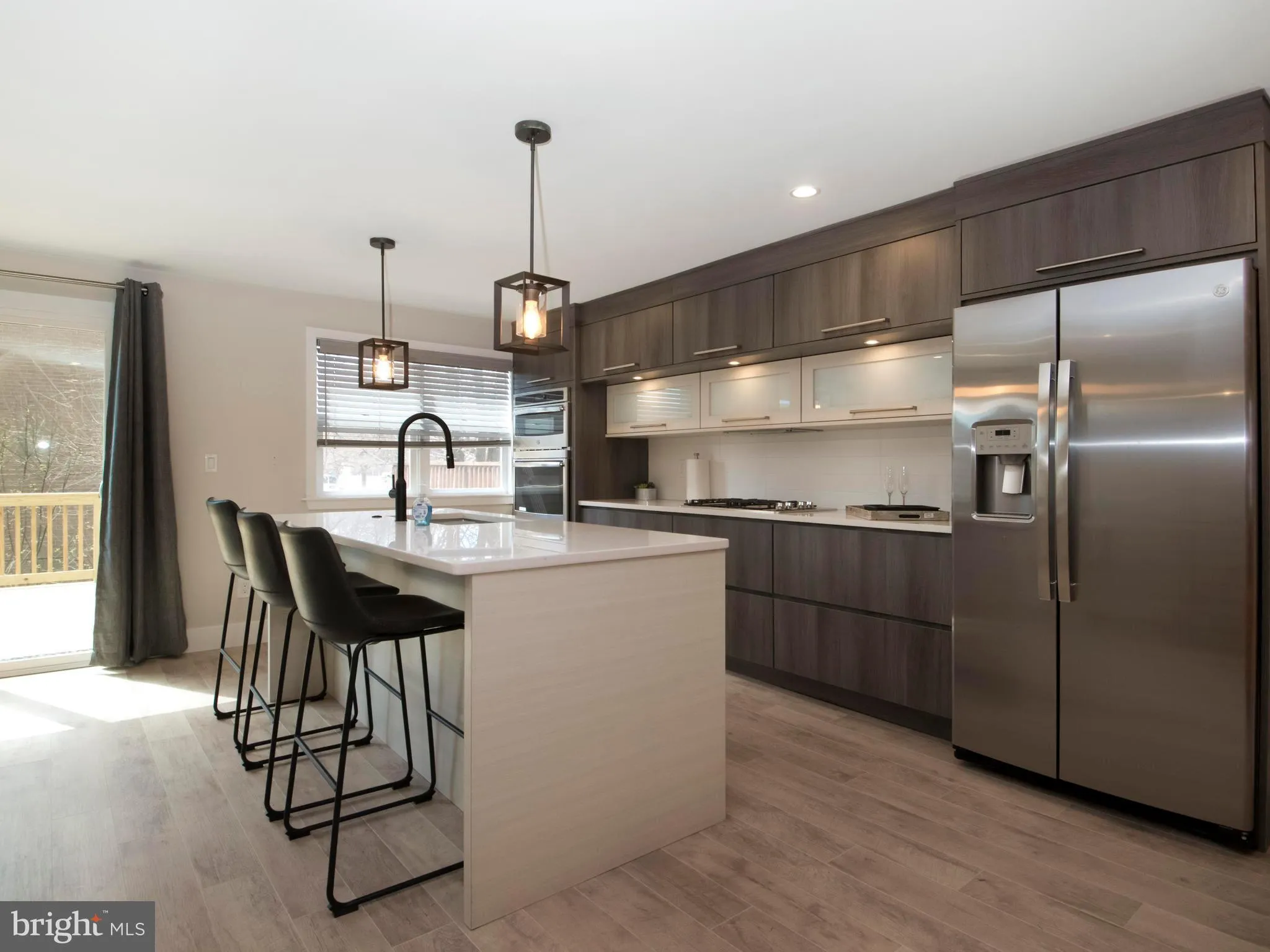 Philadelphia, Pennsylvania 19123, United States, 4 Bedrooms Bedrooms, ,3 BathroomsBathrooms,Residential,Coming Soon,243844