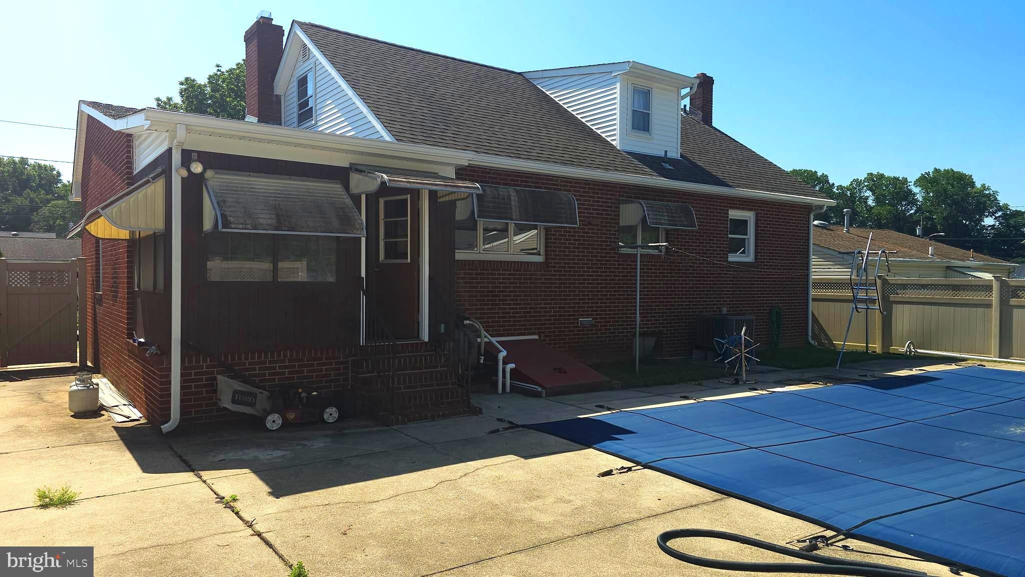 39 MAE DRIVE
