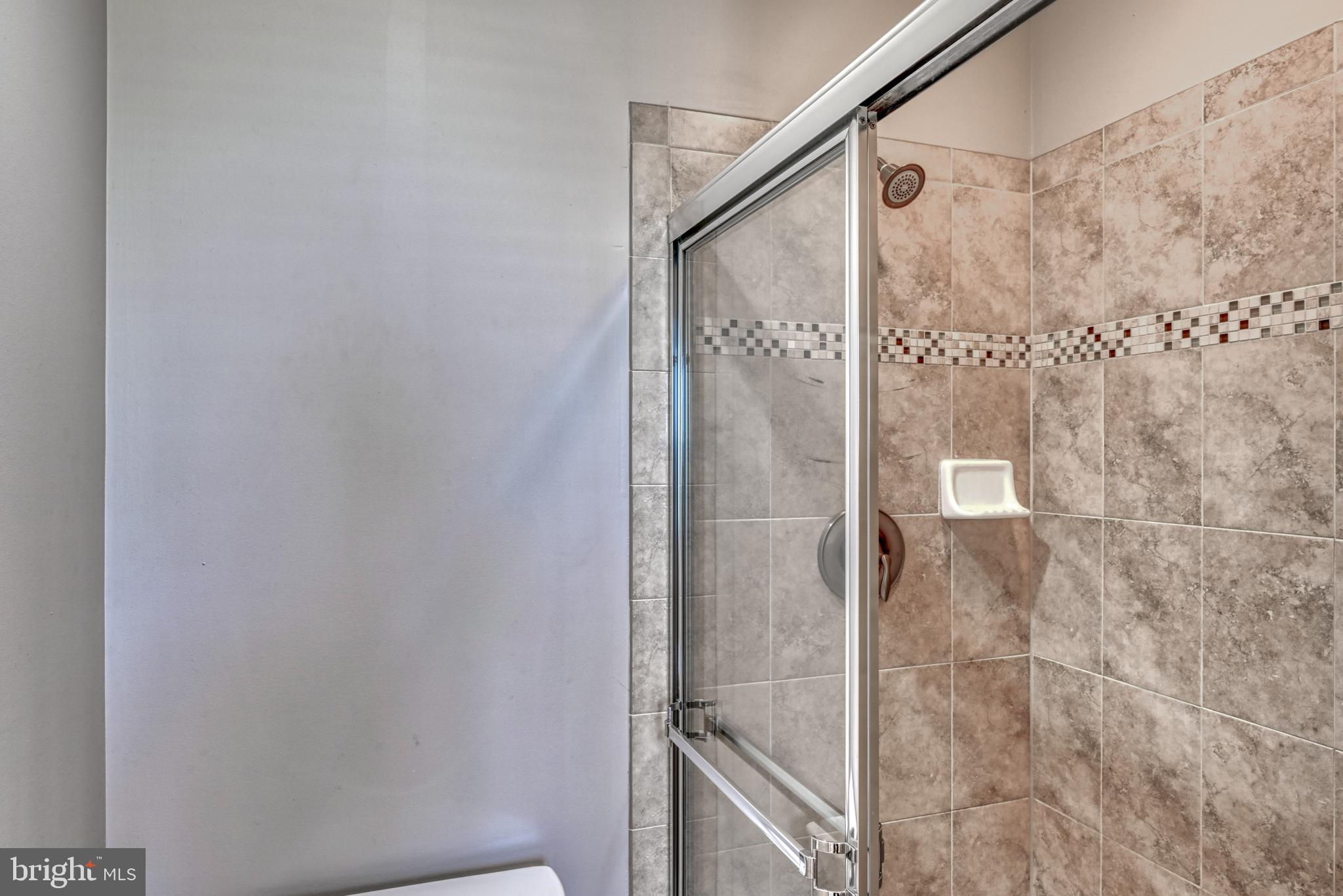 LOCUST POINT - Residential Lease