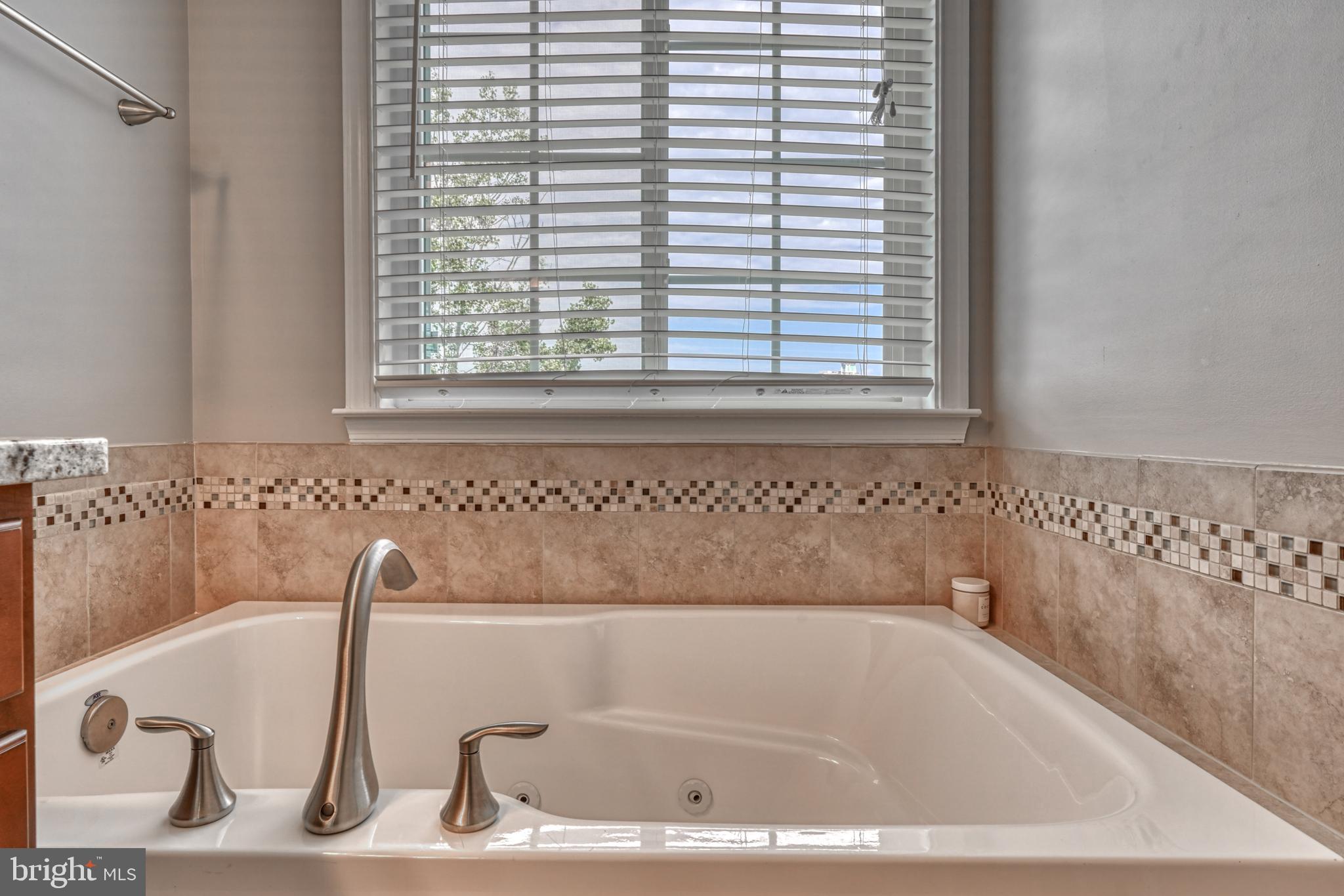 LOCUST POINT - Residential Lease