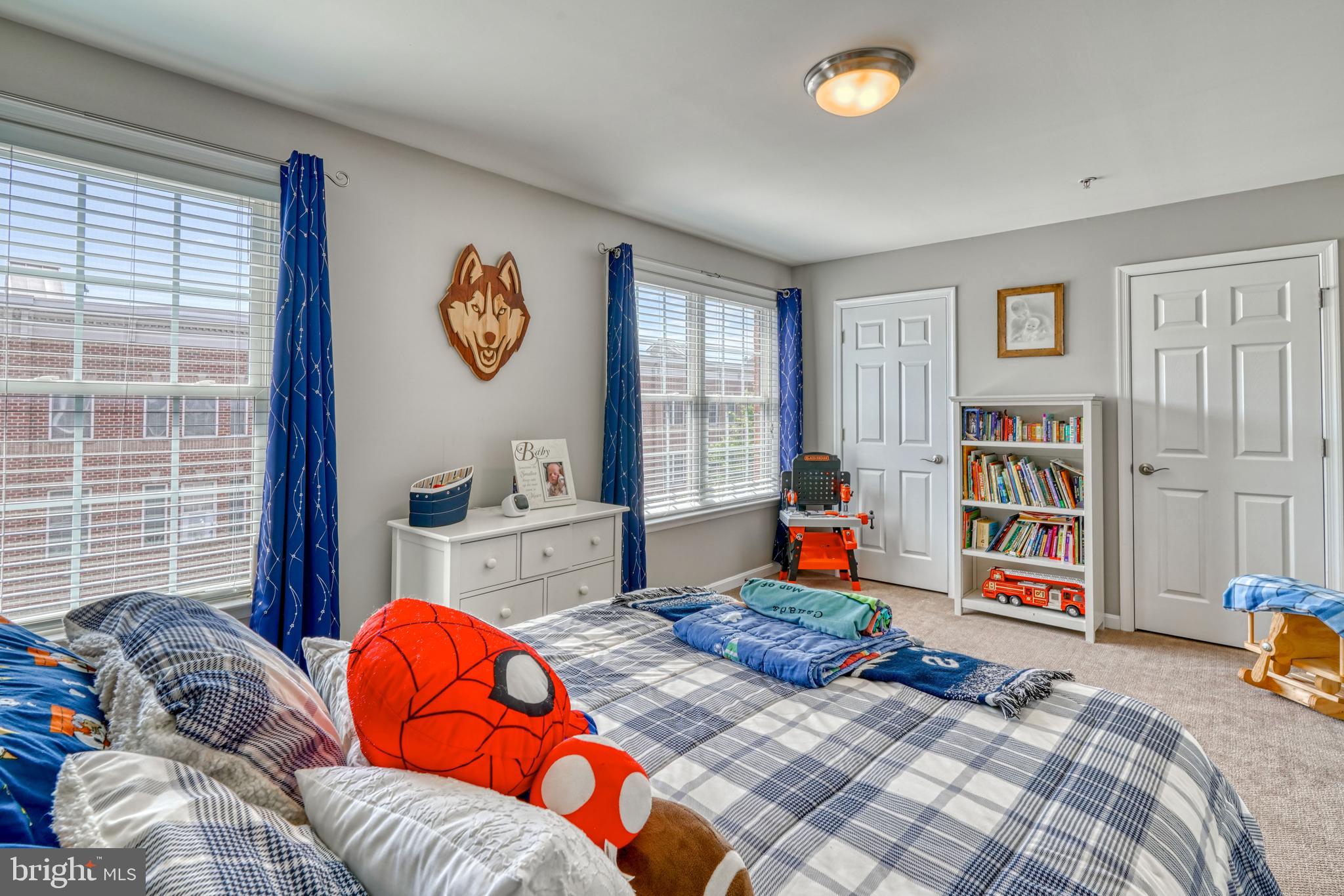 LOCUST POINT - Residential Lease