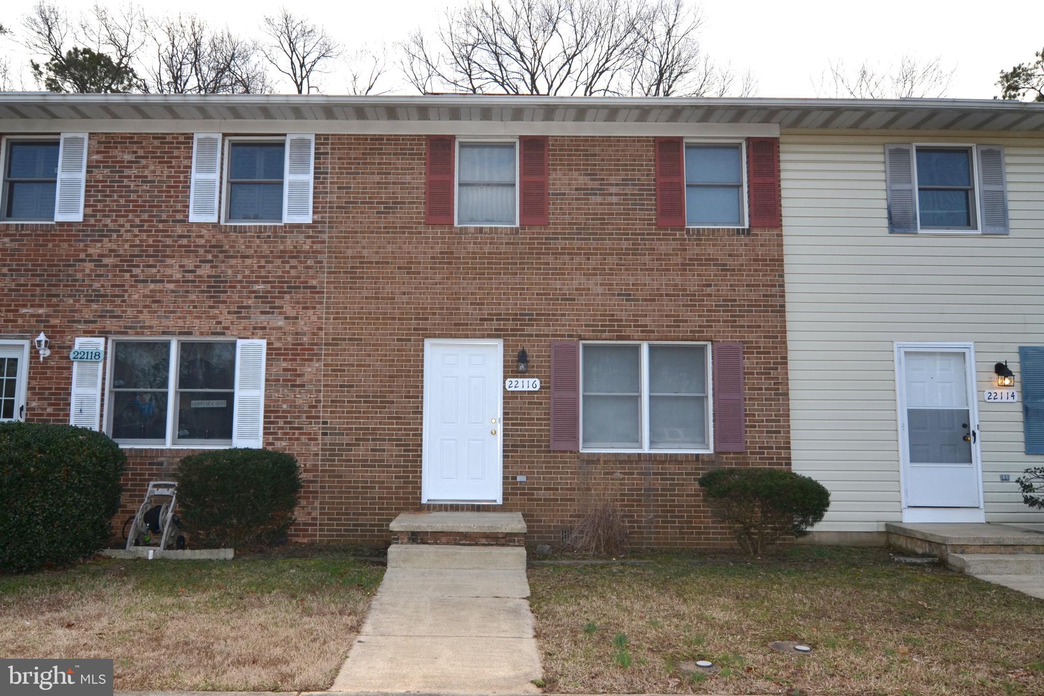 SPRING VALLEY - Residential Lease