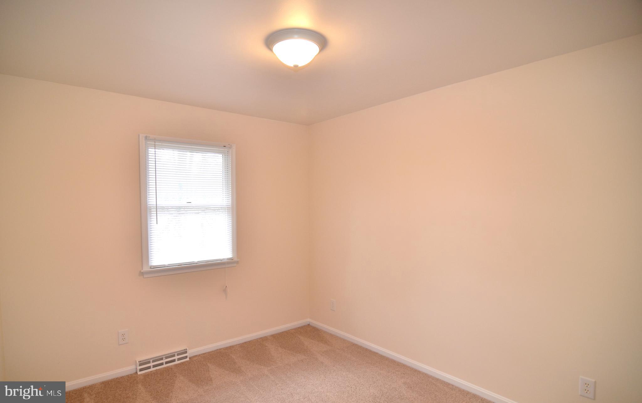 SPRING VALLEY - Residential Lease