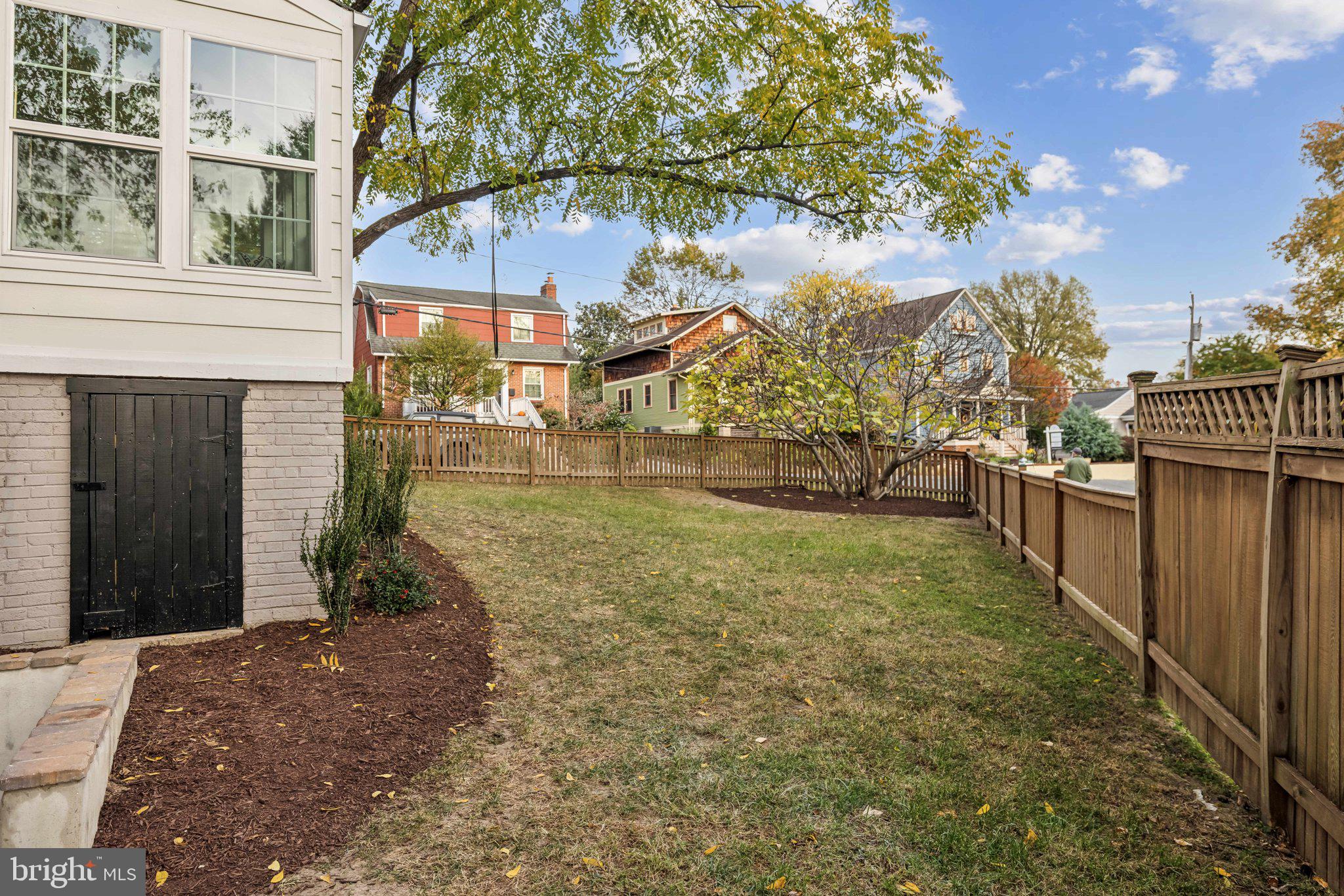BRADDOCK HEIGHTS - Residential
