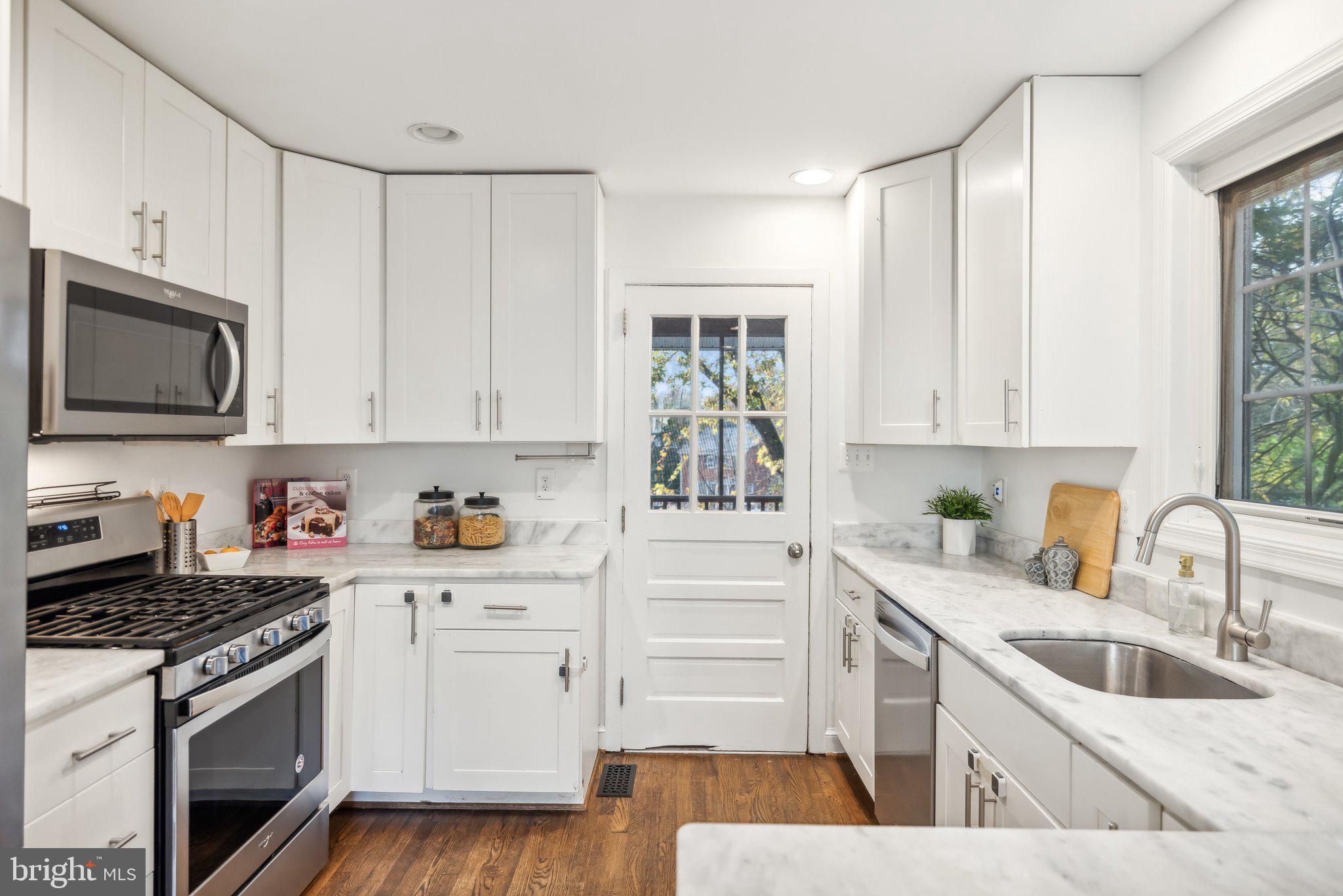 BRADDOCK HEIGHTS - Residential