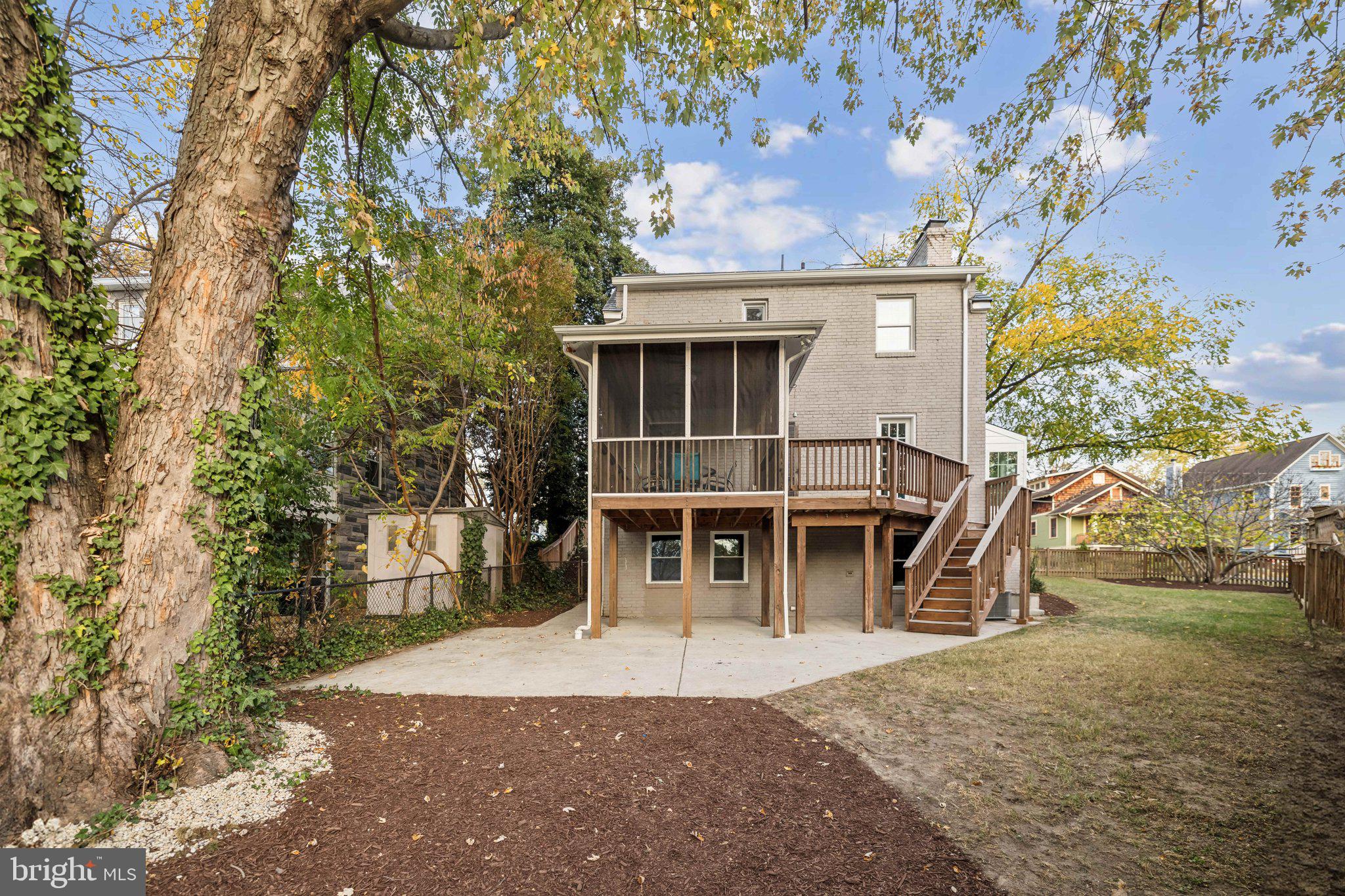 BRADDOCK HEIGHTS - Residential