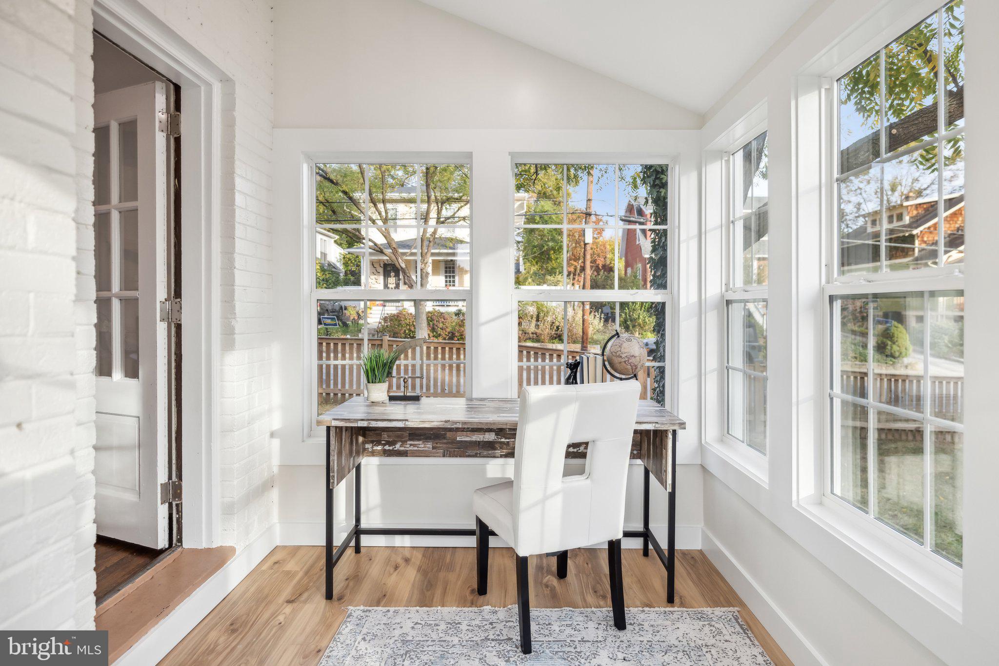 BRADDOCK HEIGHTS - Residential