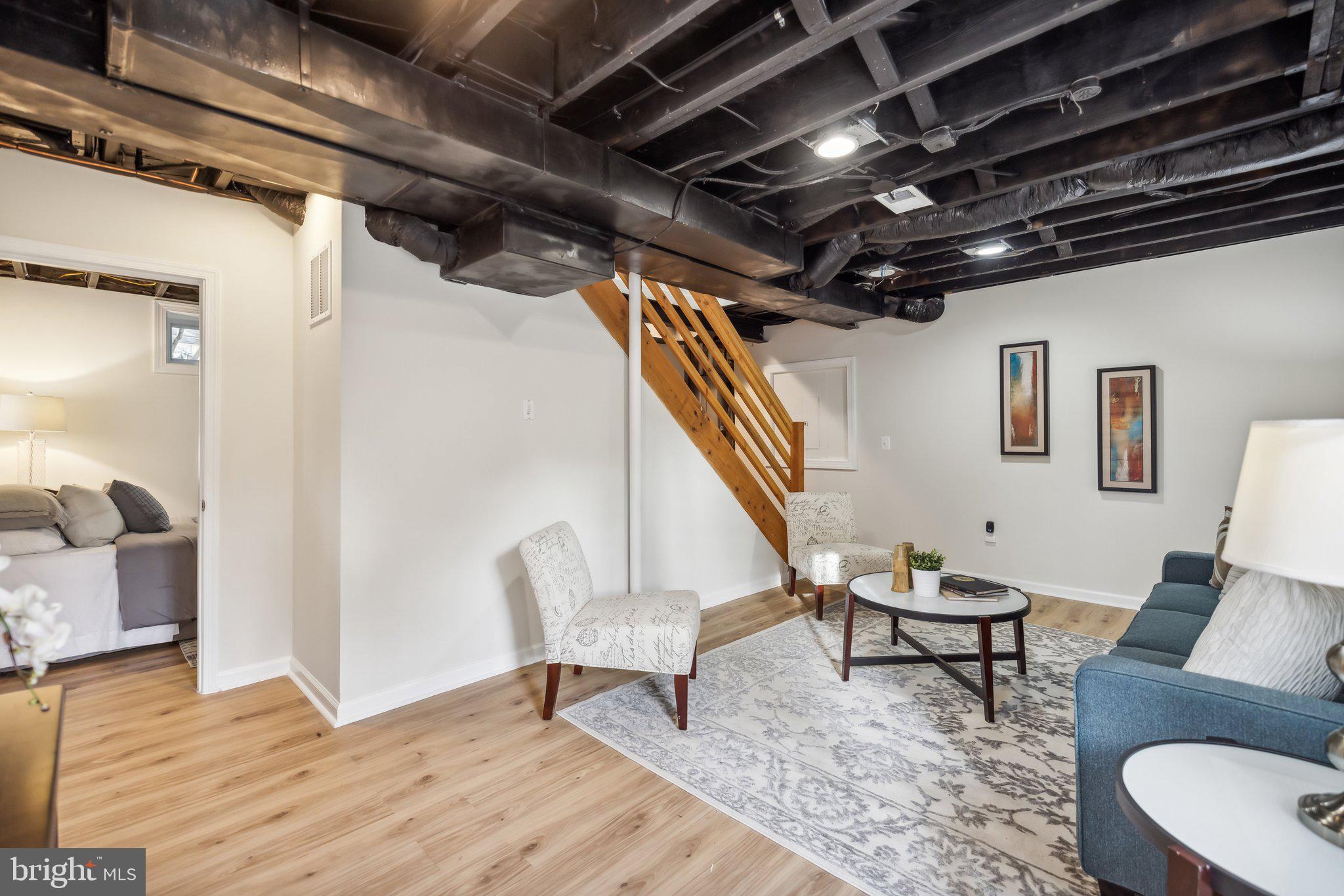 BRADDOCK HEIGHTS - Residential