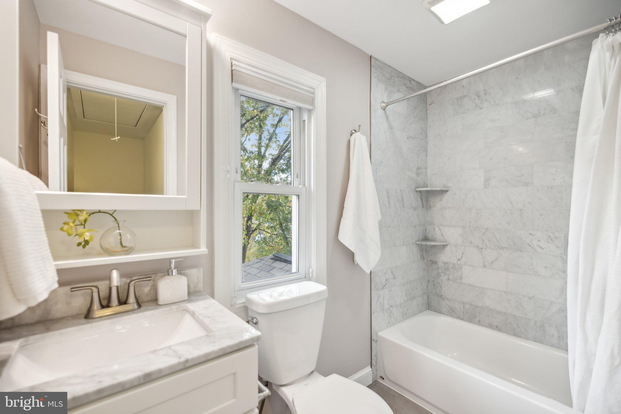 BRADDOCK HEIGHTS - Residential