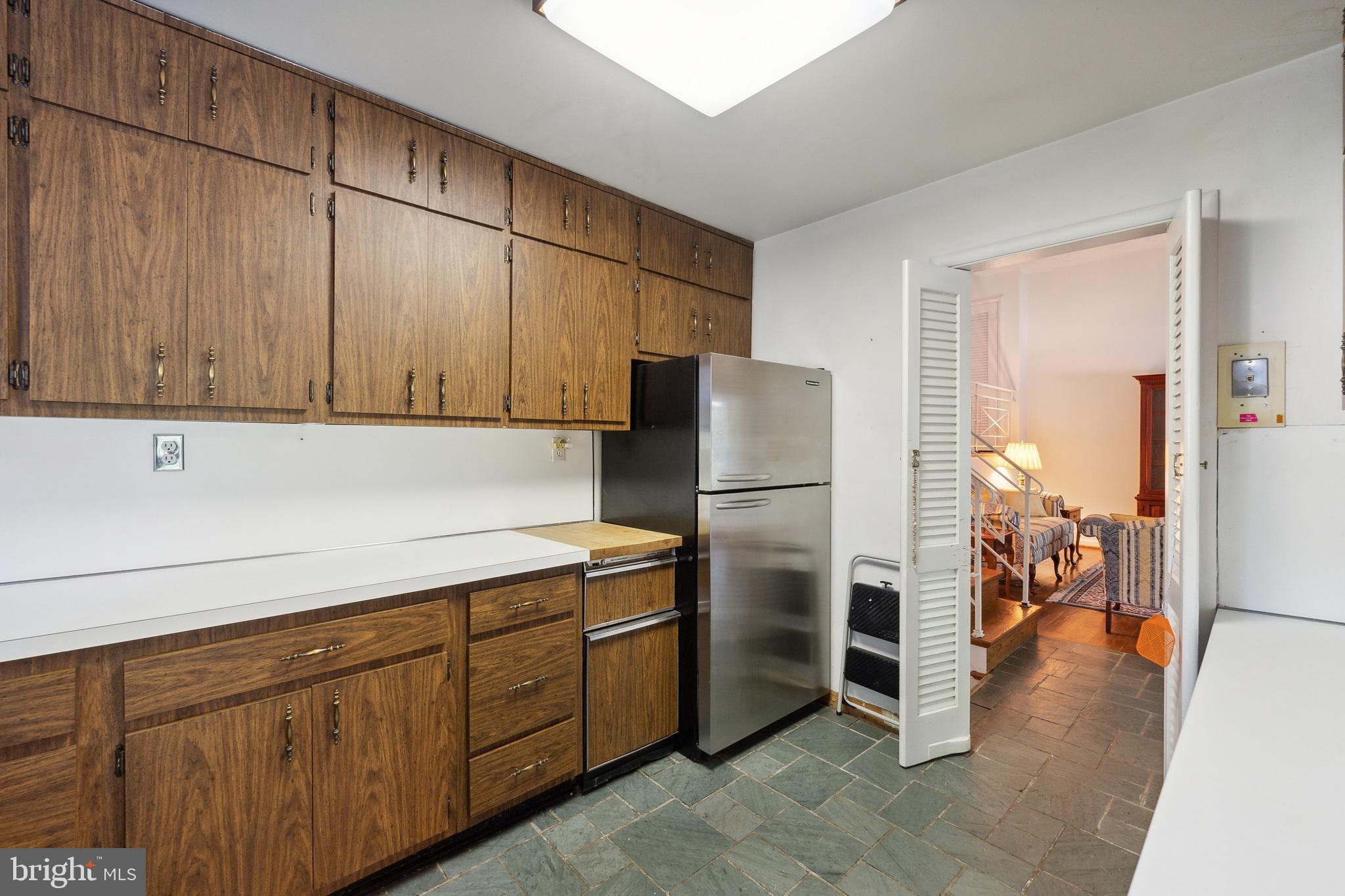 MAPLEWOOD MANOR - Residential