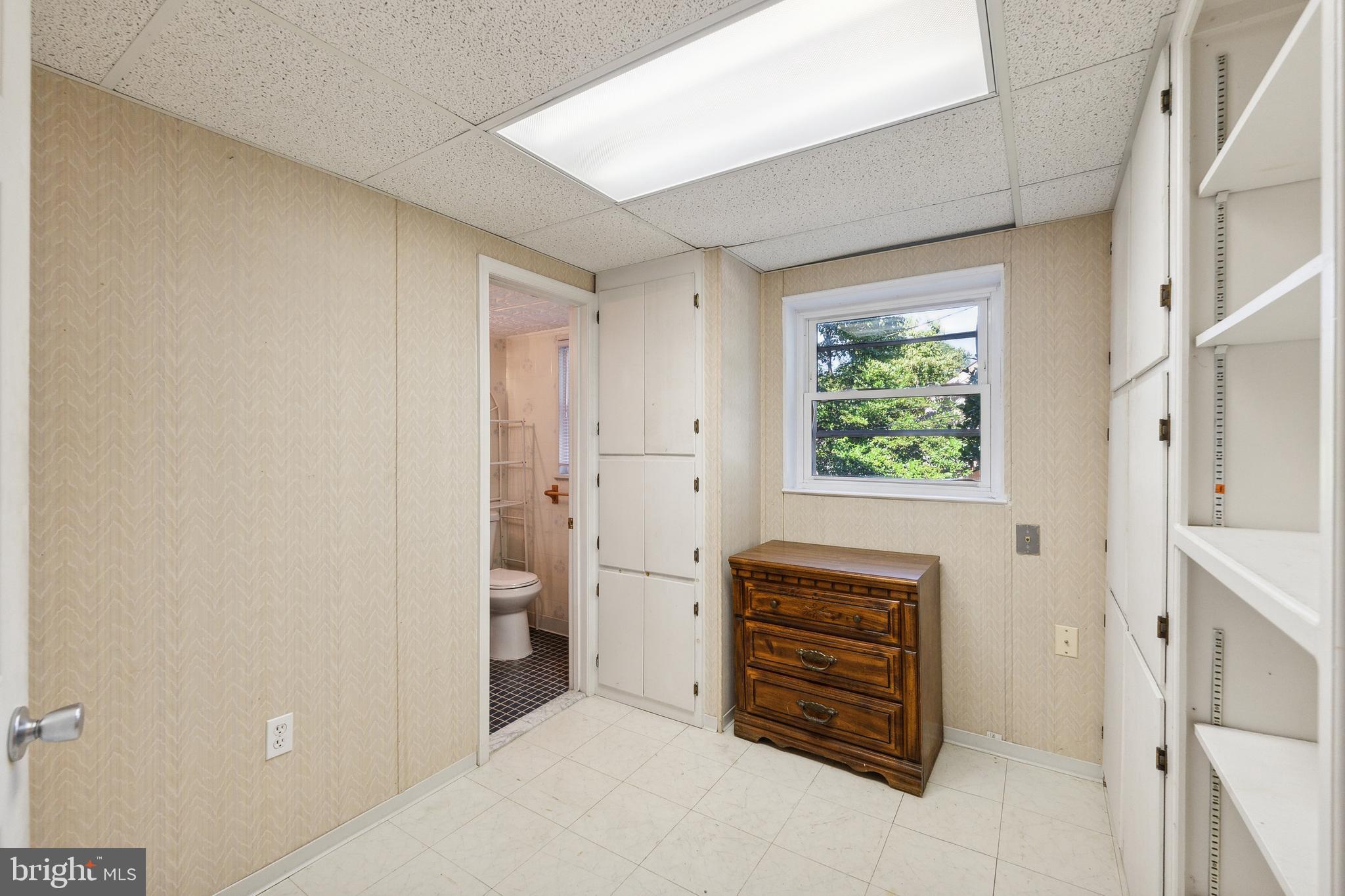 MAPLEWOOD MANOR - Residential