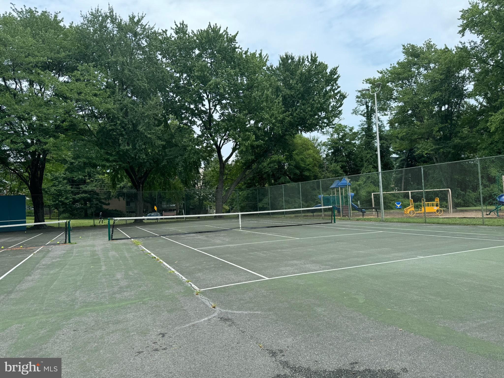 MAPLEWOOD MANOR - Residential