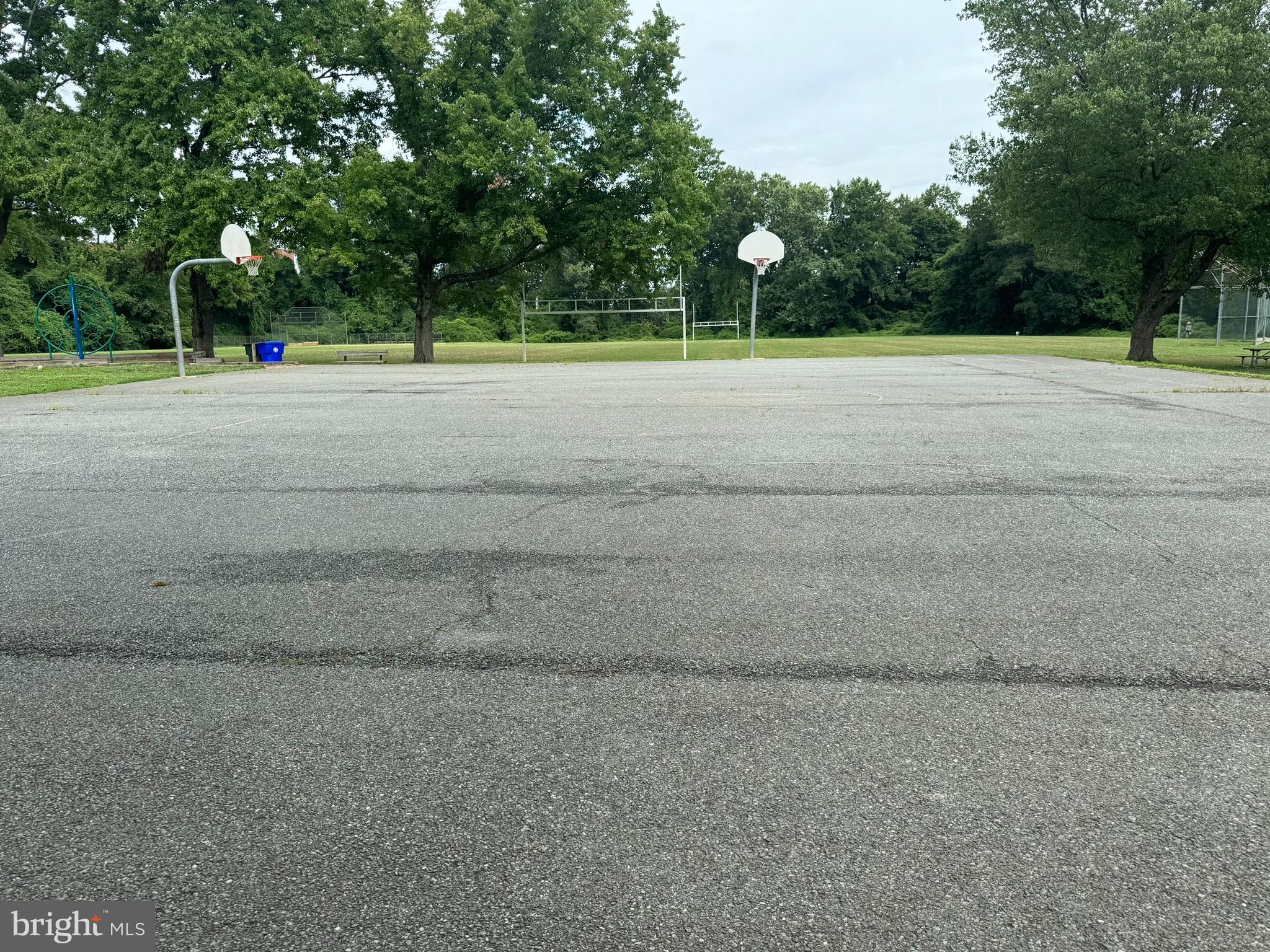 MAPLEWOOD MANOR - Residential