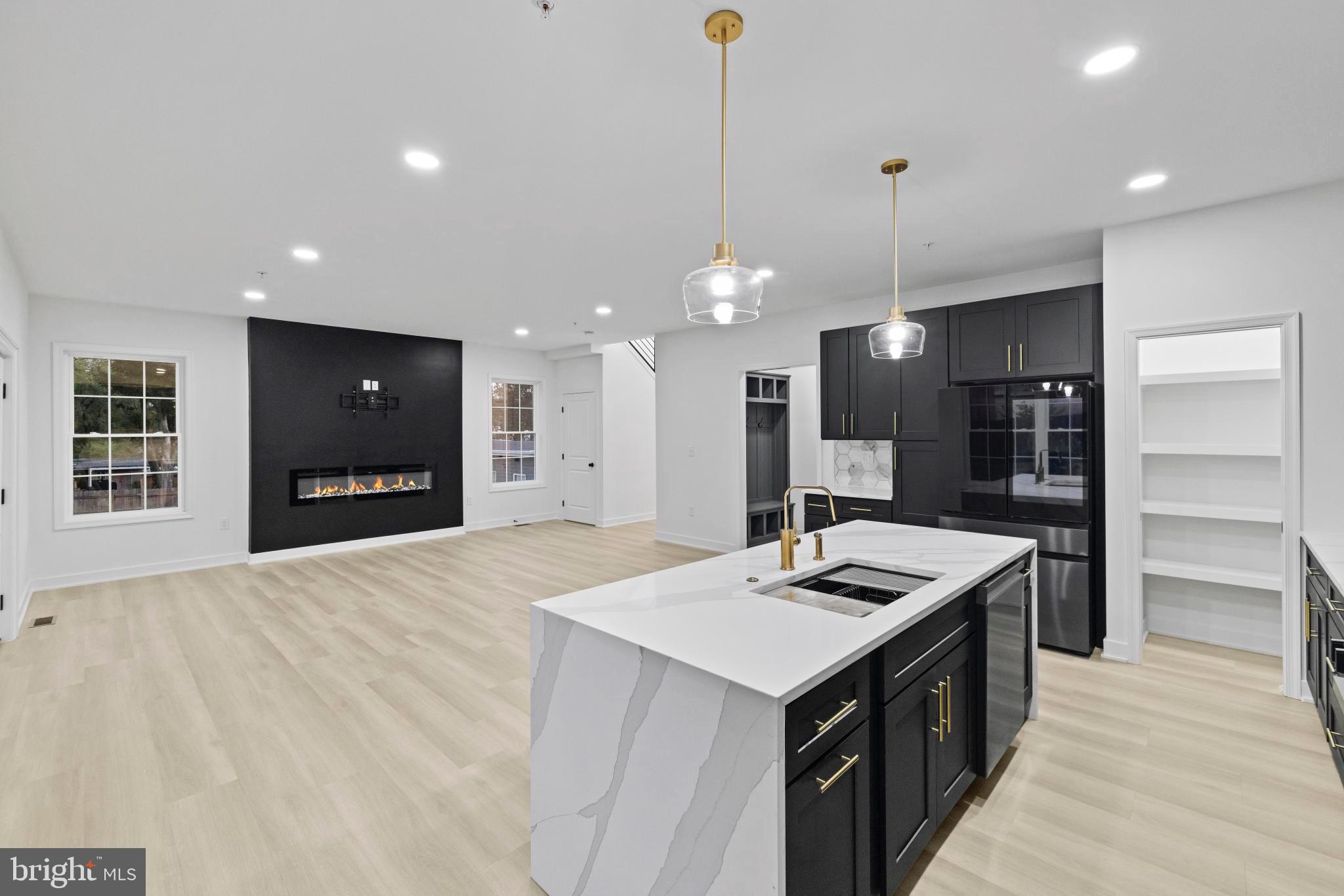 MARYLAND CITY - Residential