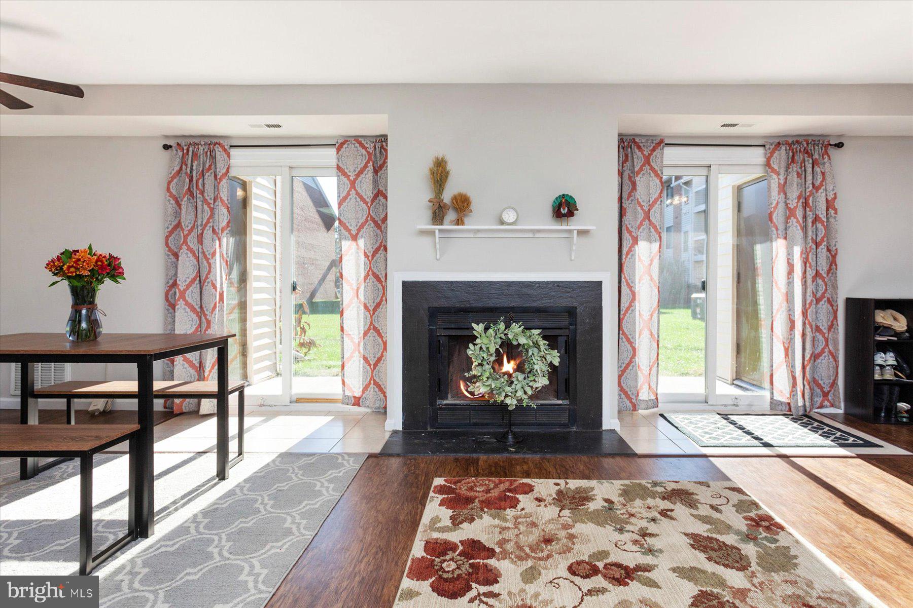 CASTLE HARBOUR CONDO - Residential