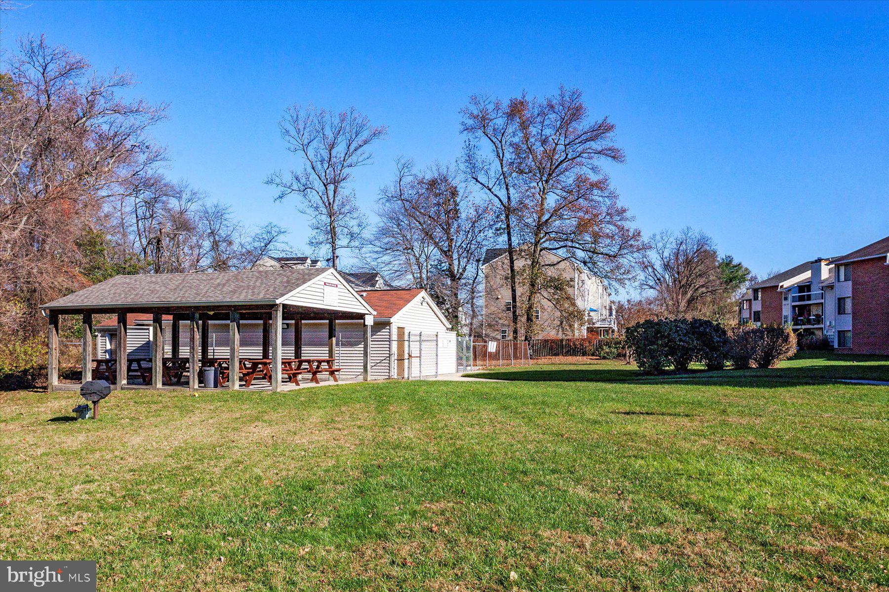 CASTLE HARBOUR CONDO - Residential