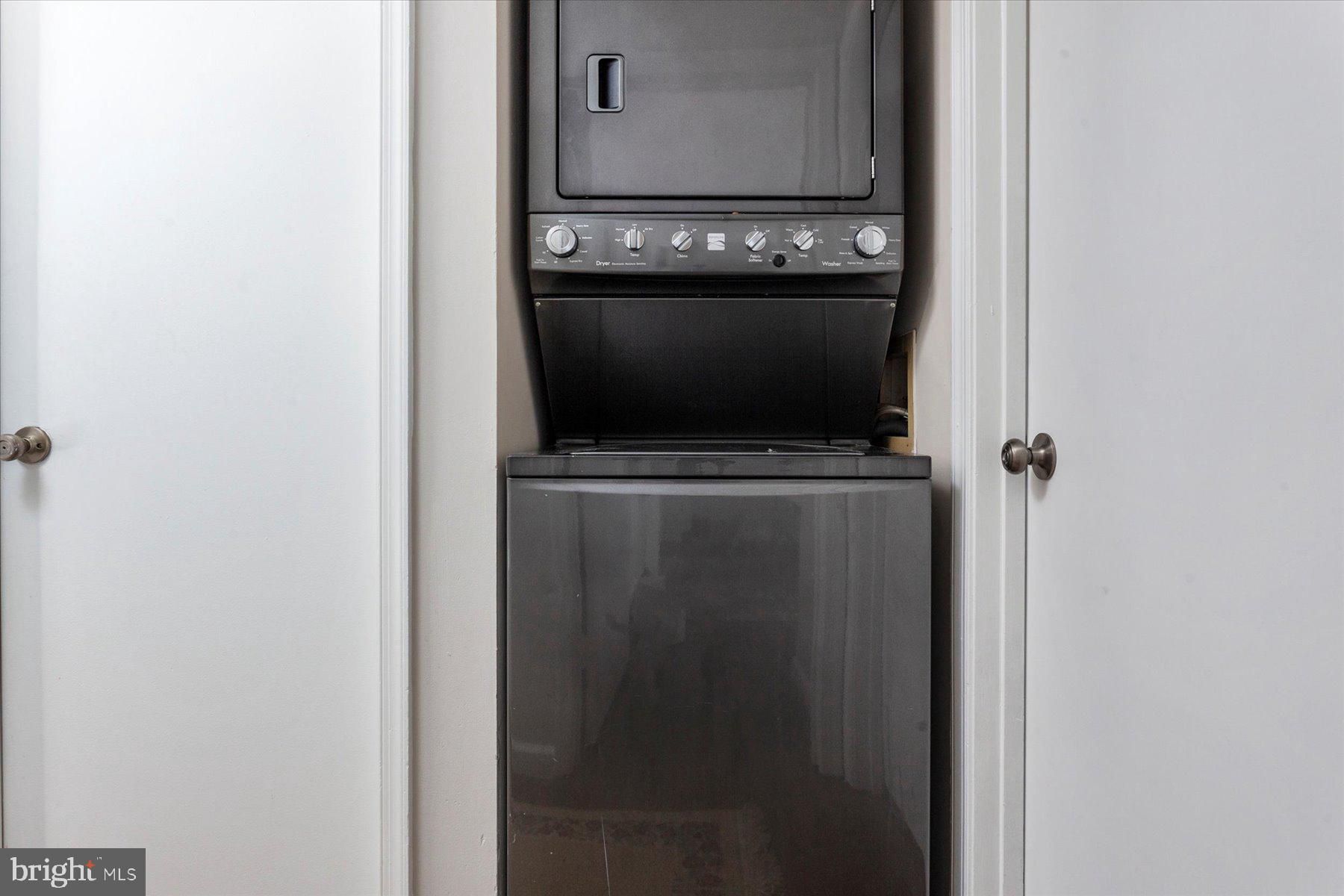 CASTLE HARBOUR CONDO - Residential