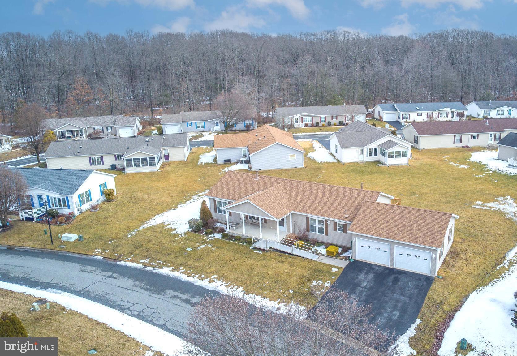 310 PERSIMMON CIRCLE W 310