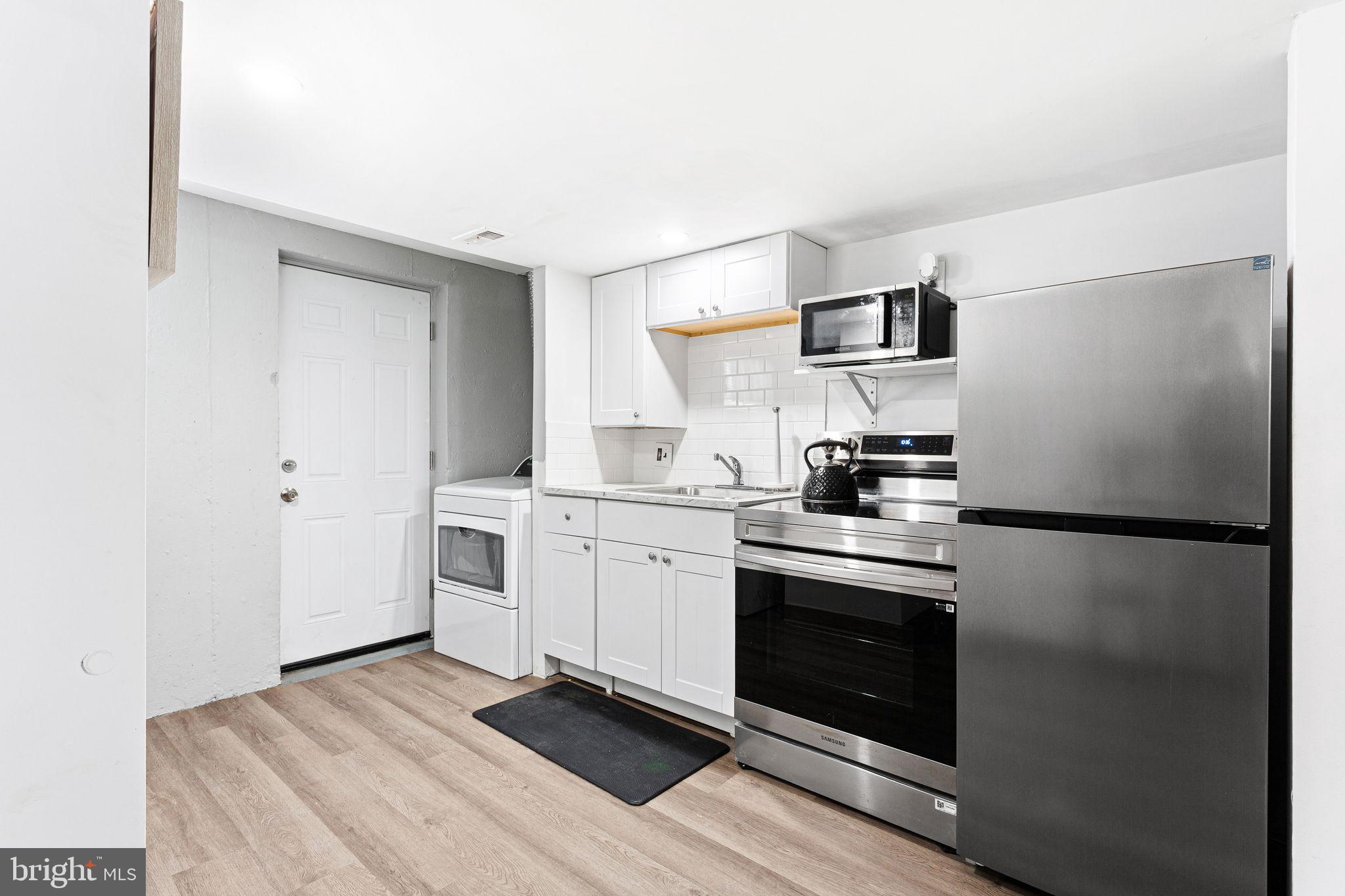 SOMERTON - Residential