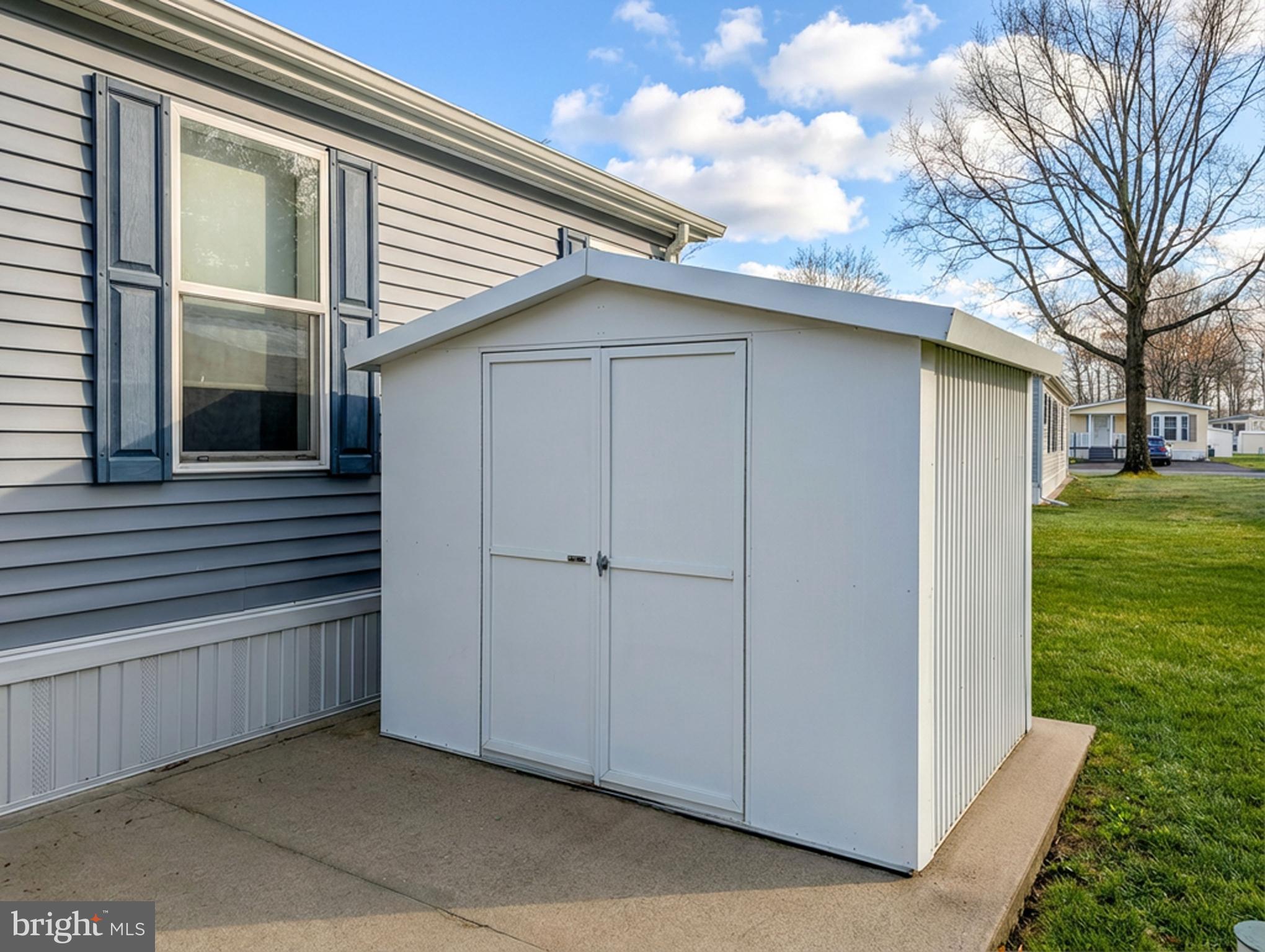 OAK GROVE TR PK - Residential