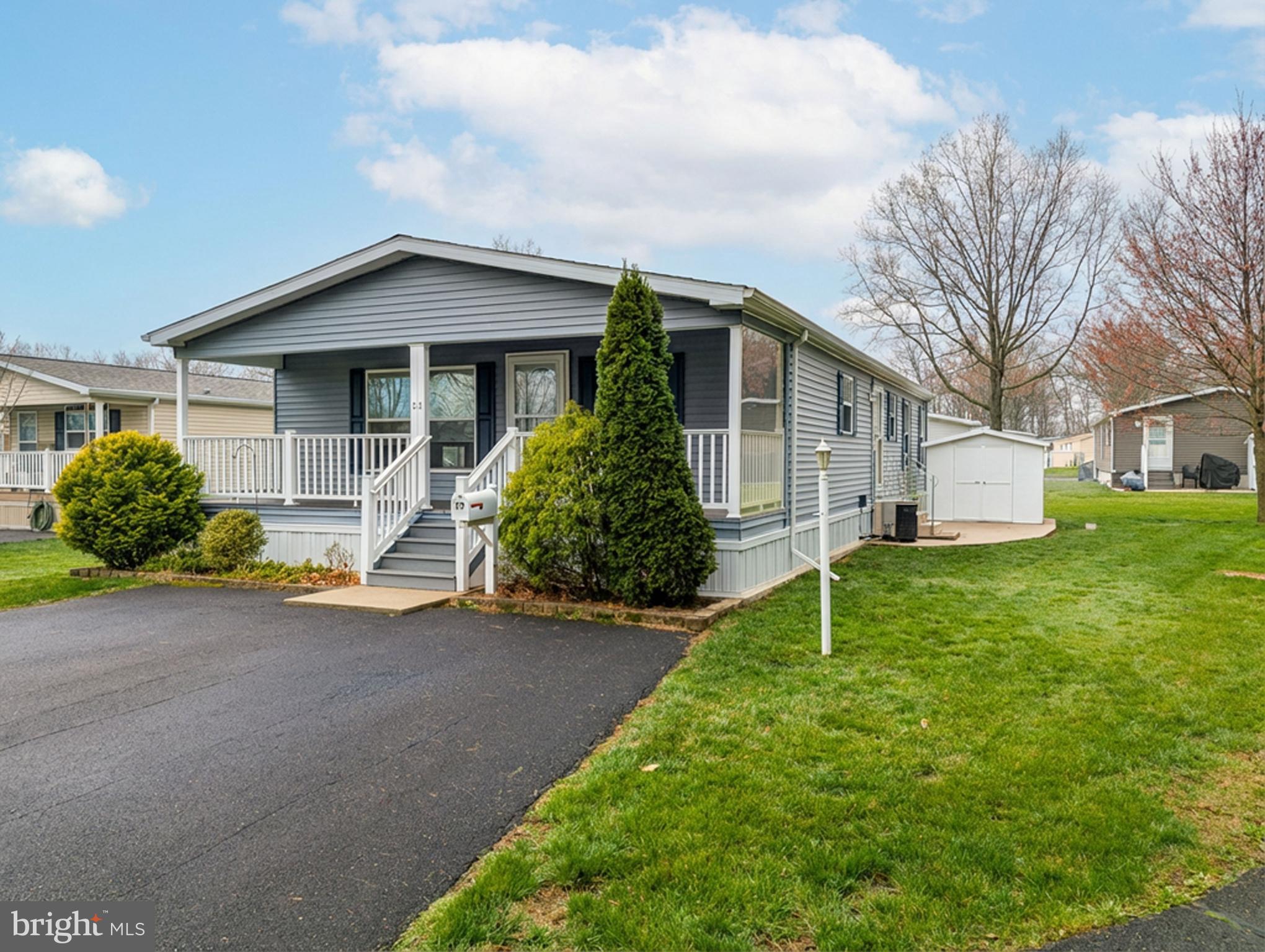 OAK GROVE TR PK - Residential