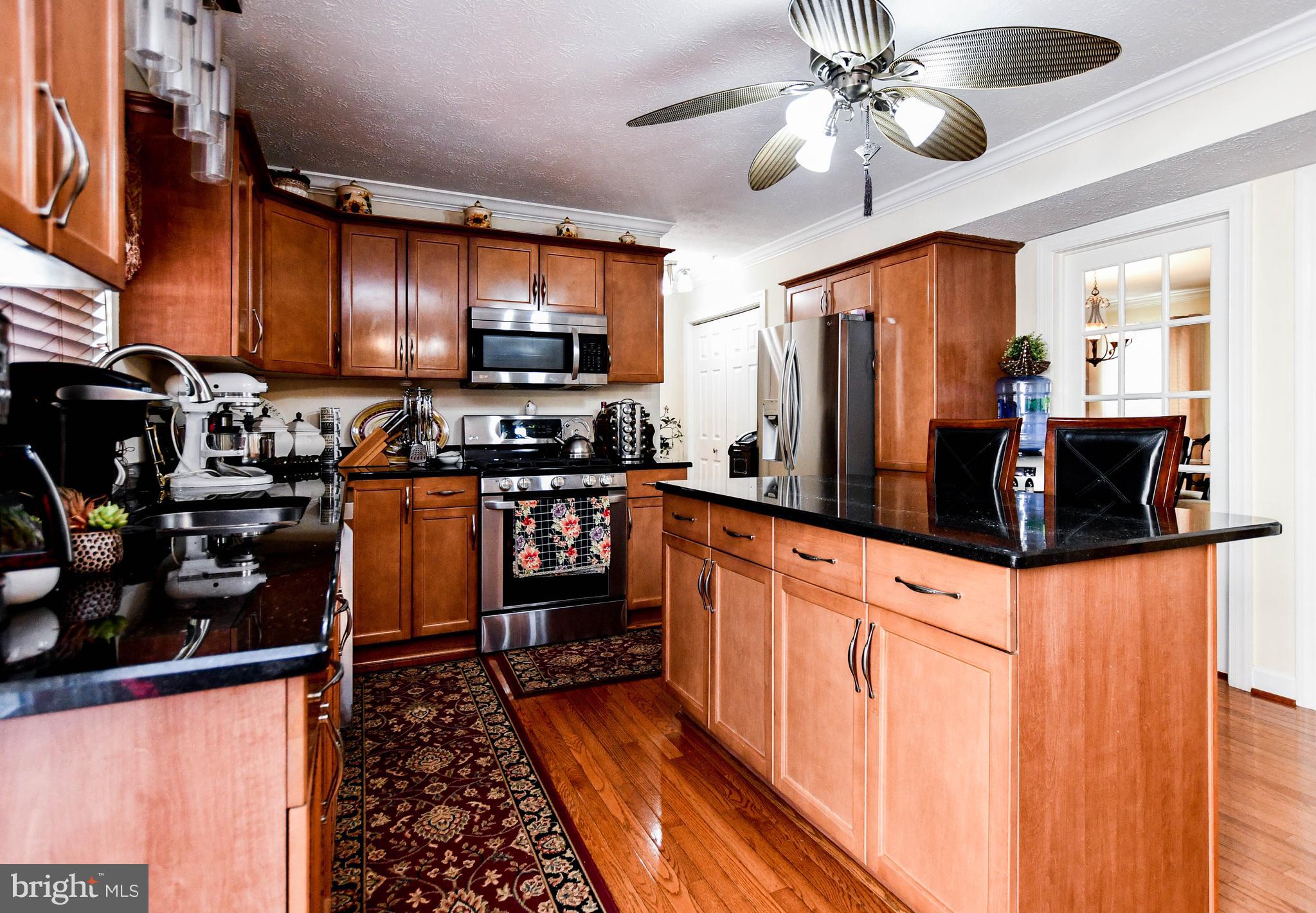 RIVERDALE - Residential