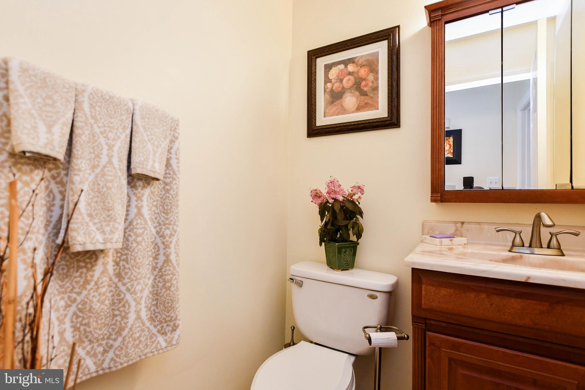 RIVERDALE - Residential