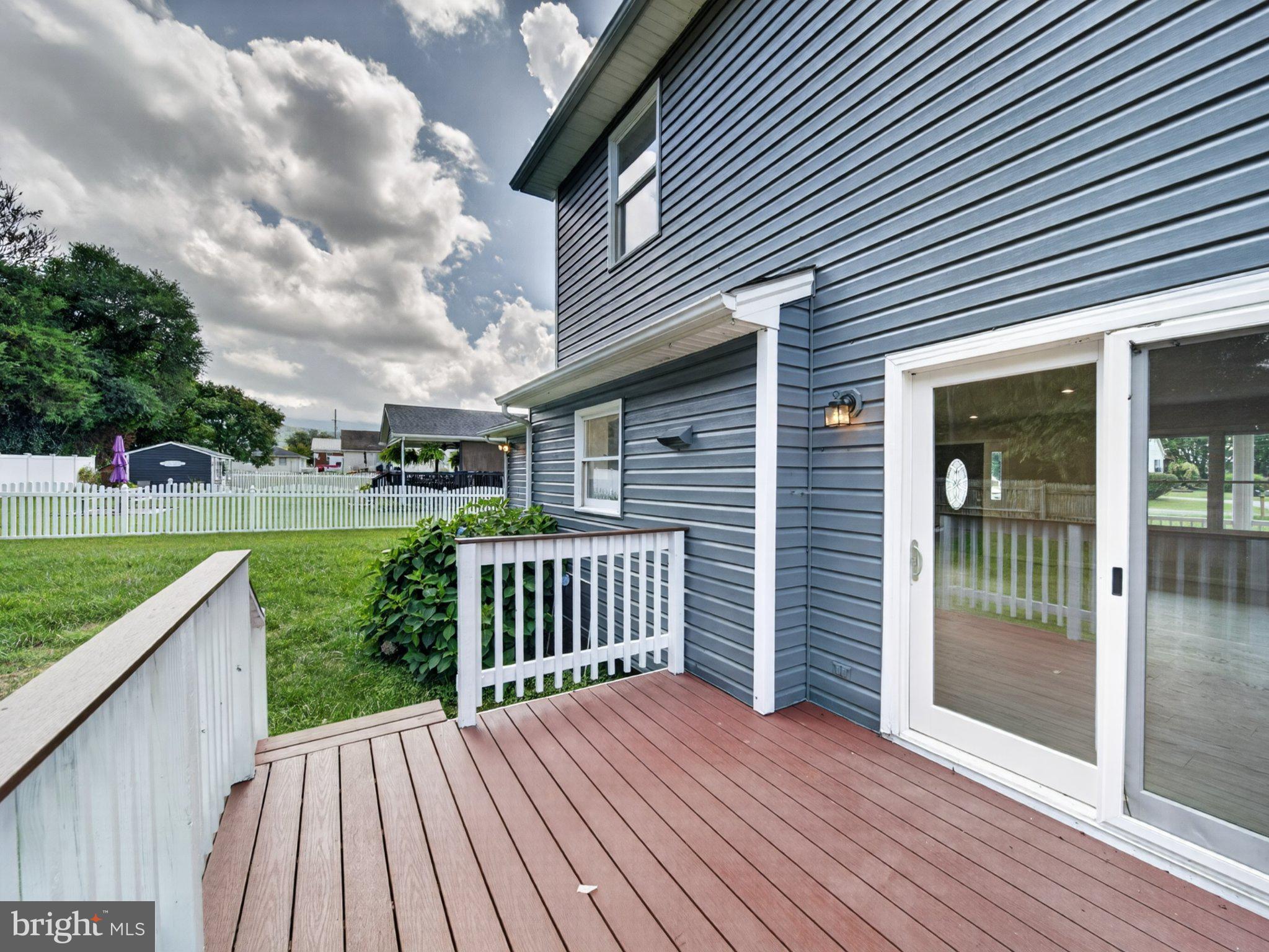 275 FAIRVIEW