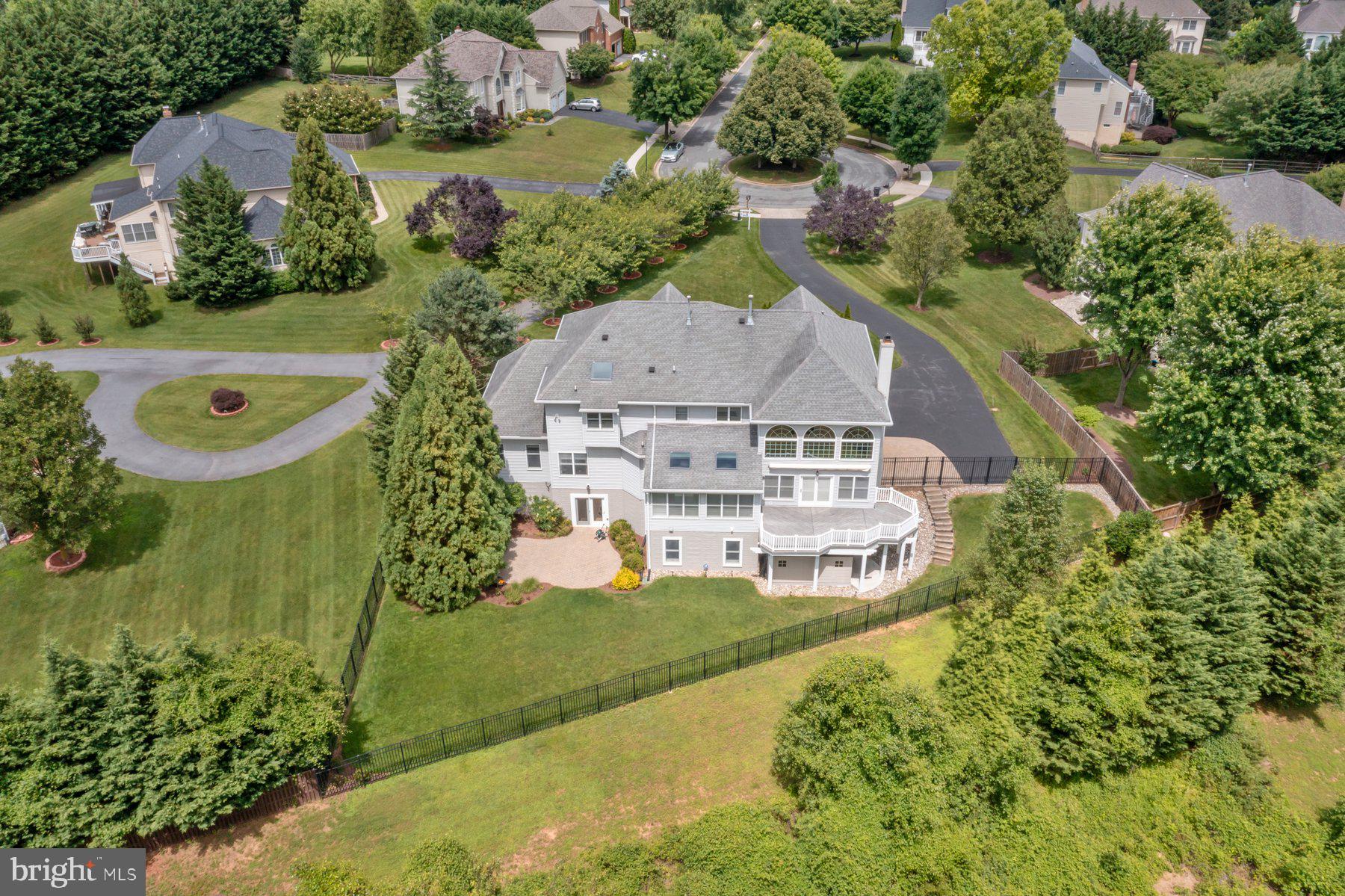 BROOKE MANOR ESTATES - Residential